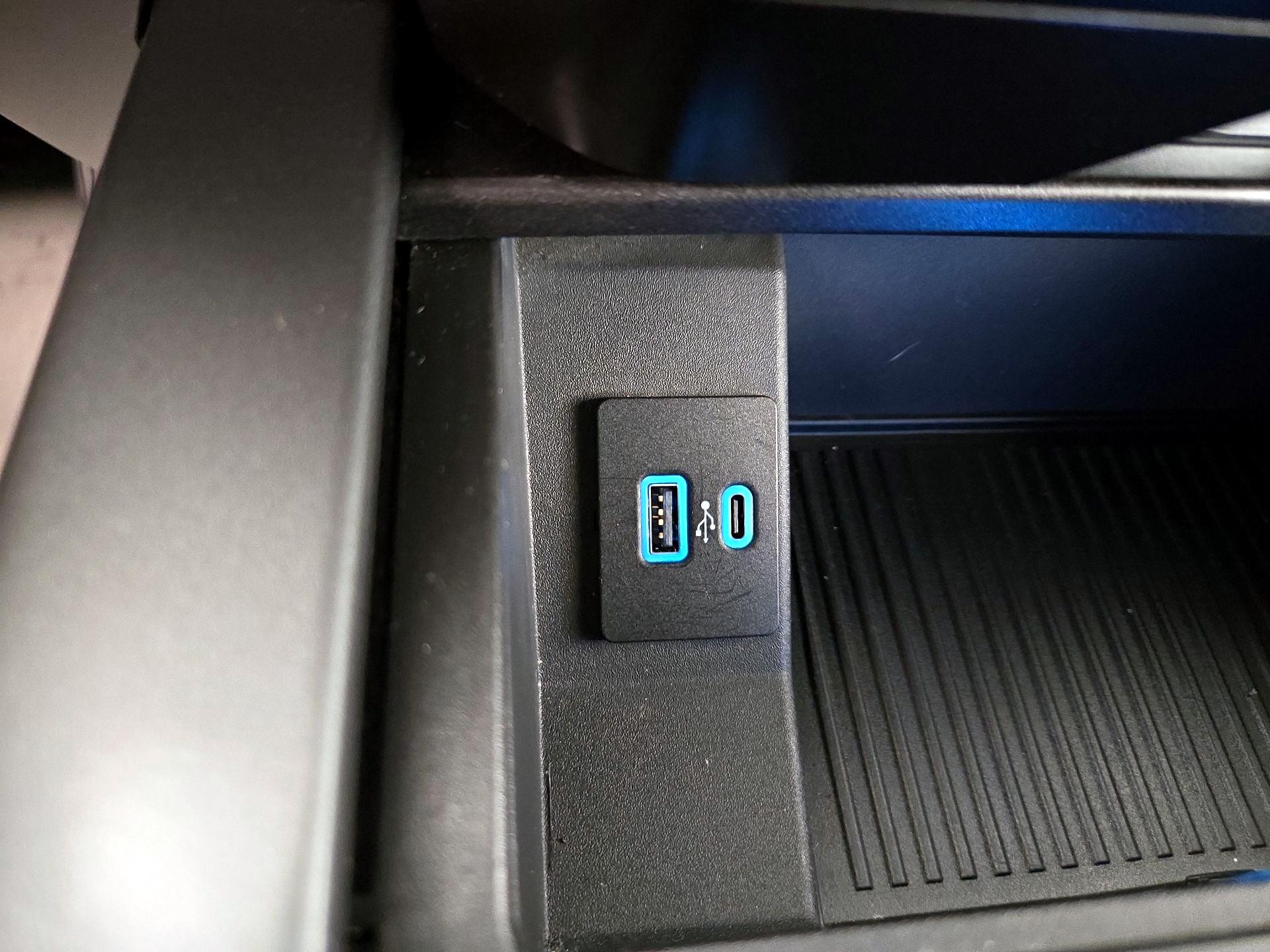 Thumbnail: 2022 Ford F-250 - 18