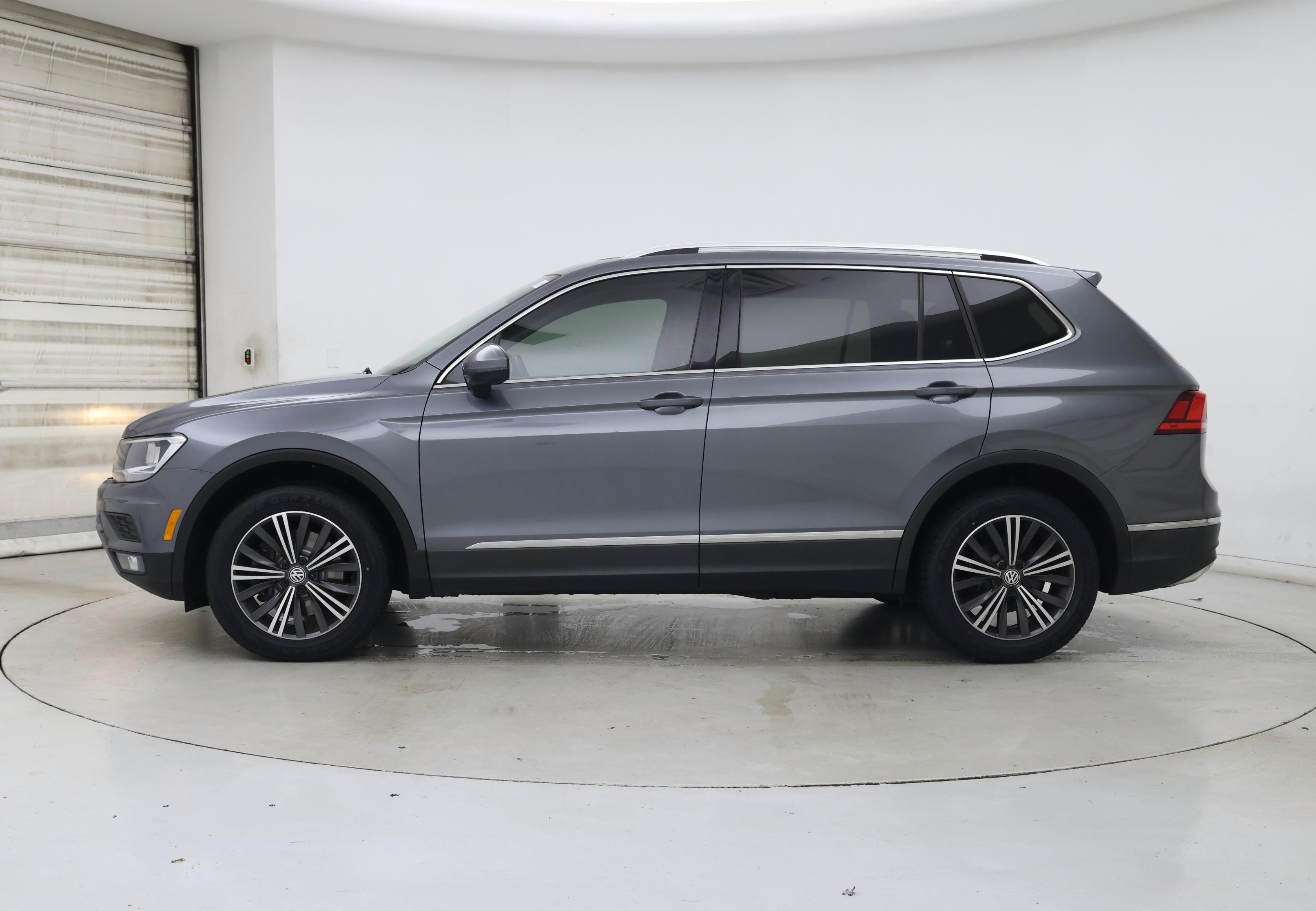 Thumbnail: 2018 Volkswagen Tiguan - 3