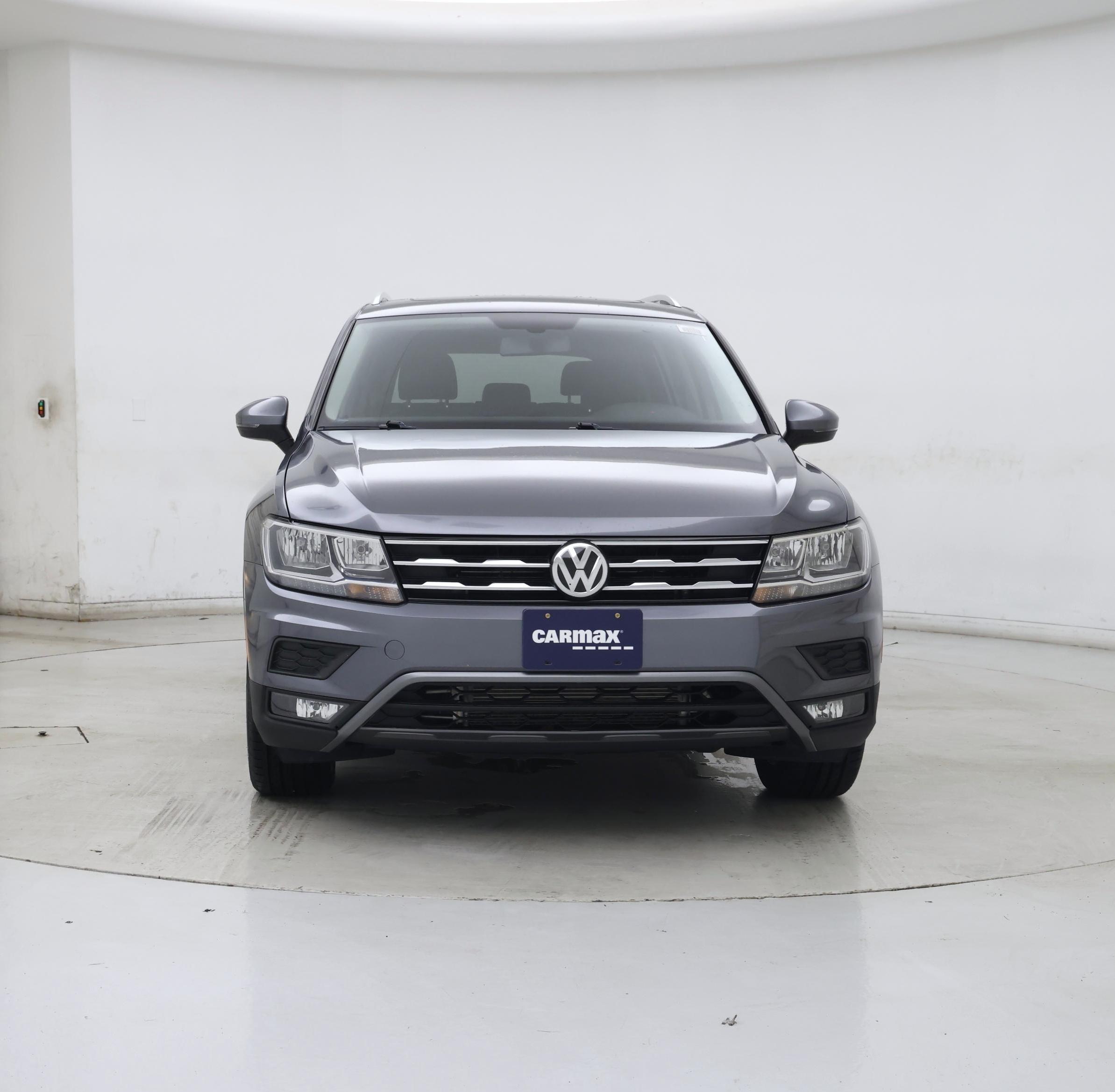 Thumbnail: 2018 Volkswagen Tiguan - 5