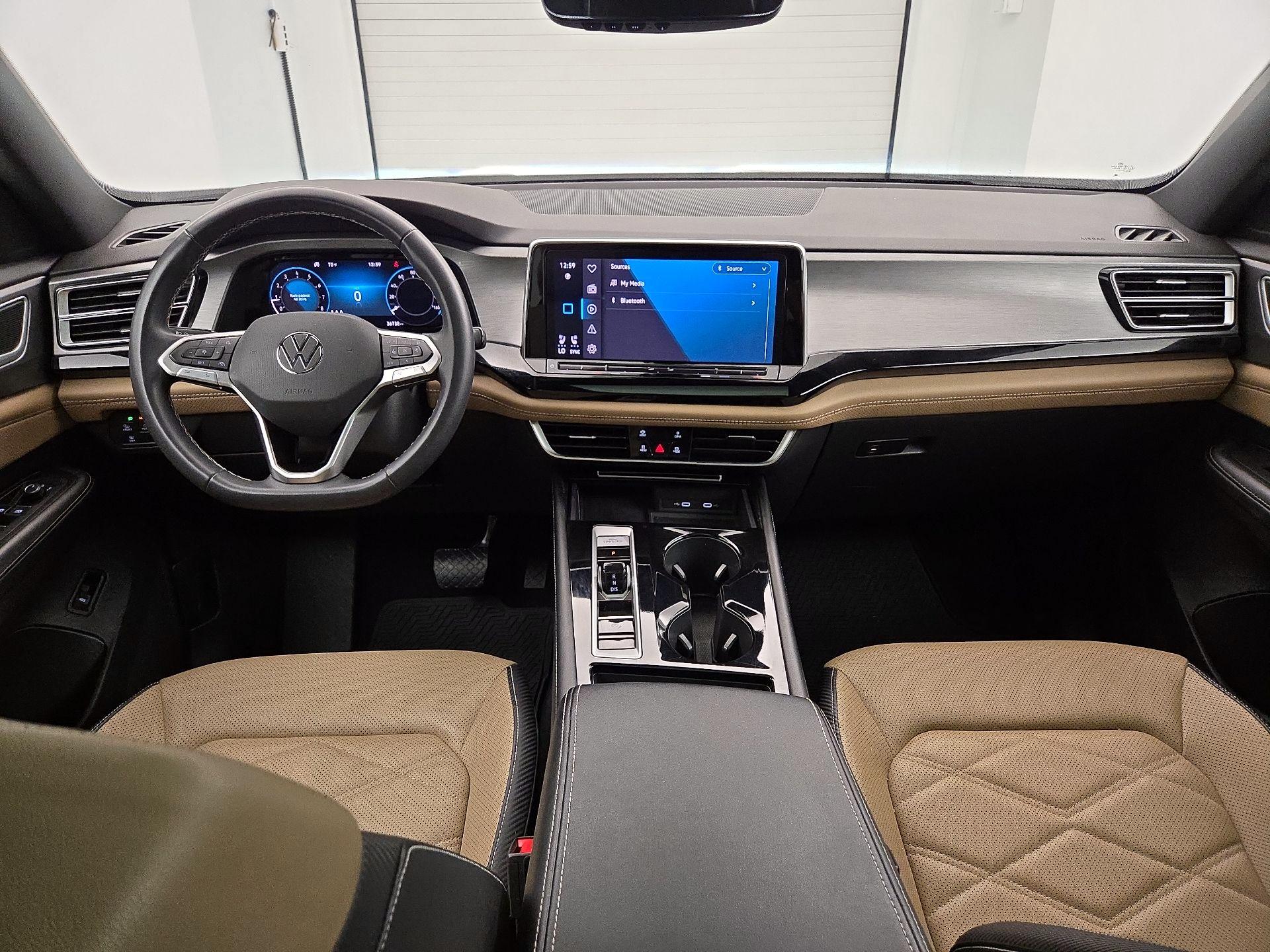 Thumbnail: 2024 Volkswagen Atlas - 9