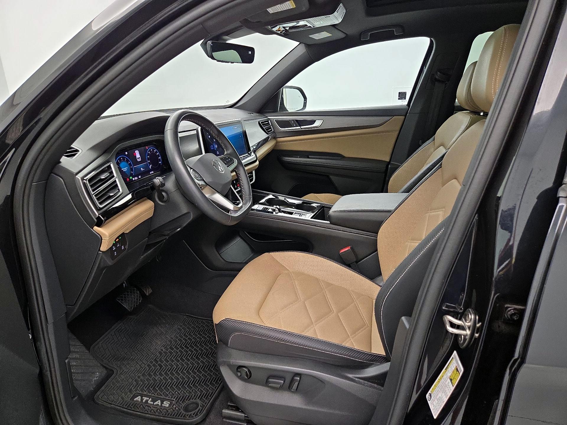 Thumbnail: 2024 Volkswagen Atlas - 11