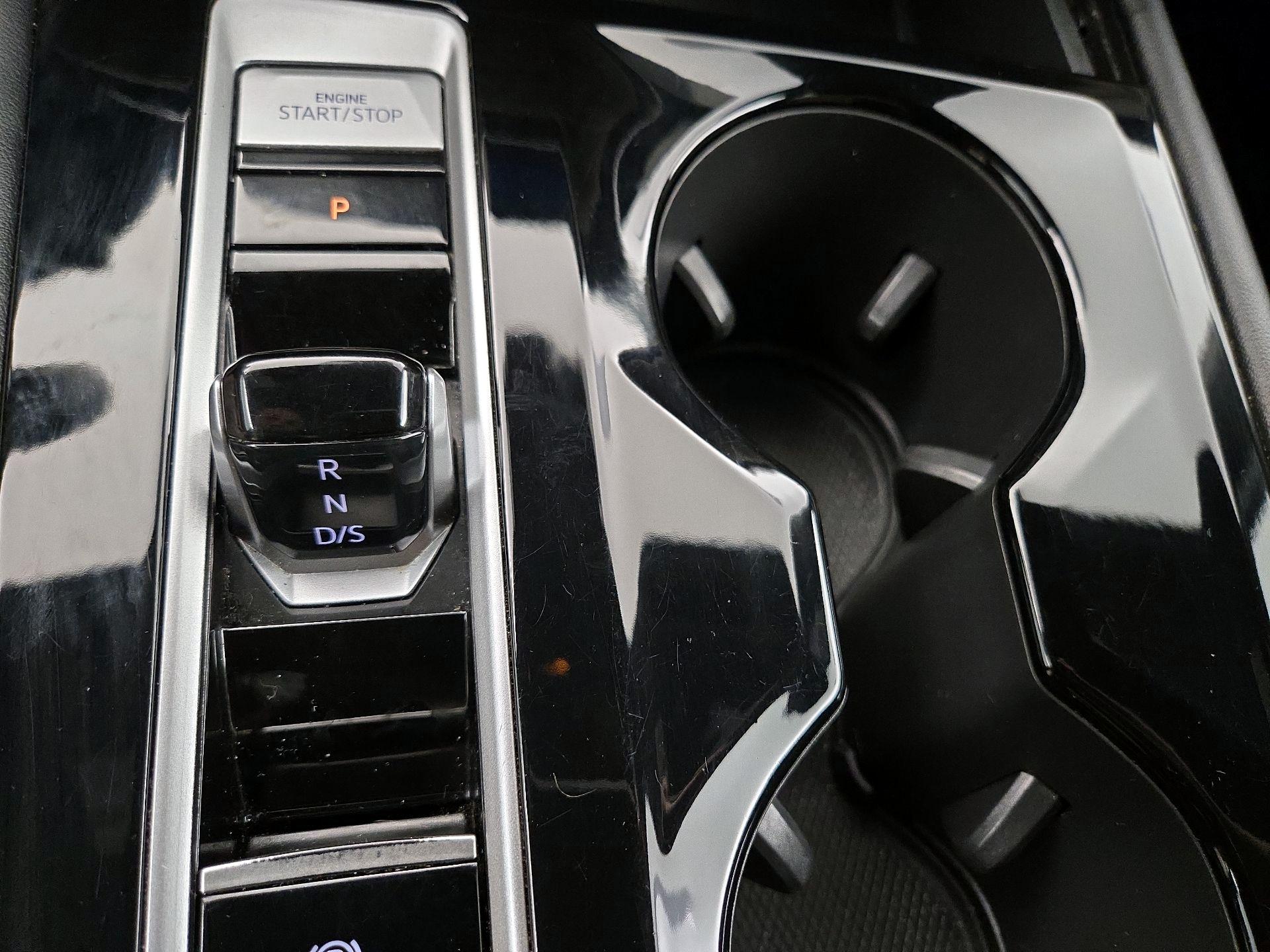 Thumbnail: 2024 Volkswagen Atlas - 17