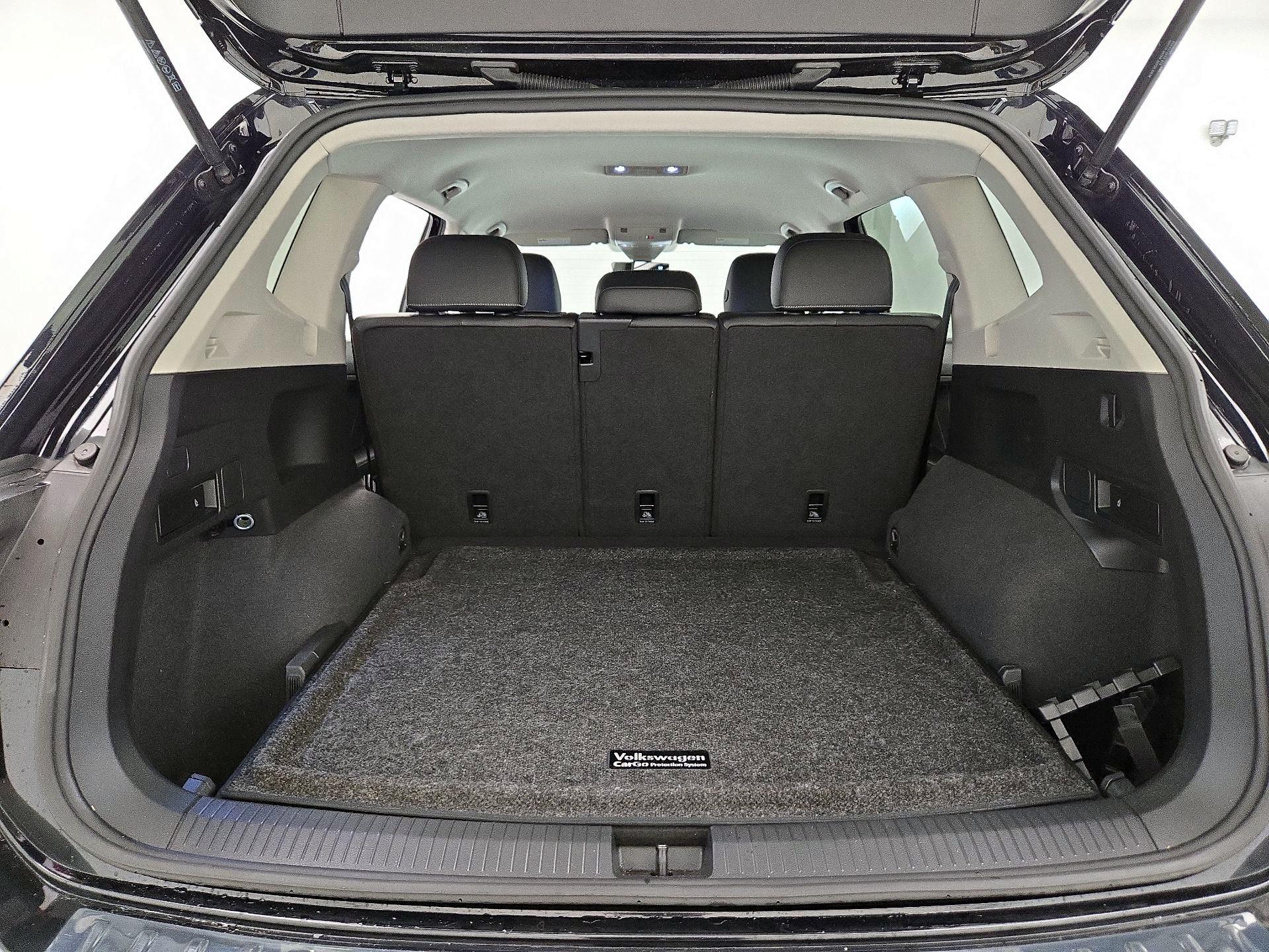 Thumbnail: 2023 Volkswagen Tiguan - 20