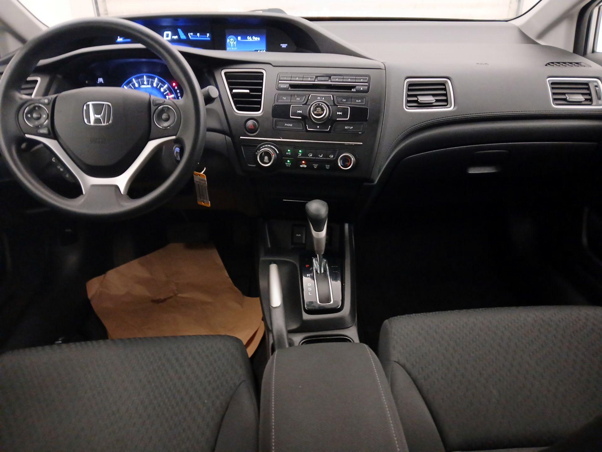 Thumbnail: 2015 Honda Civic - 9