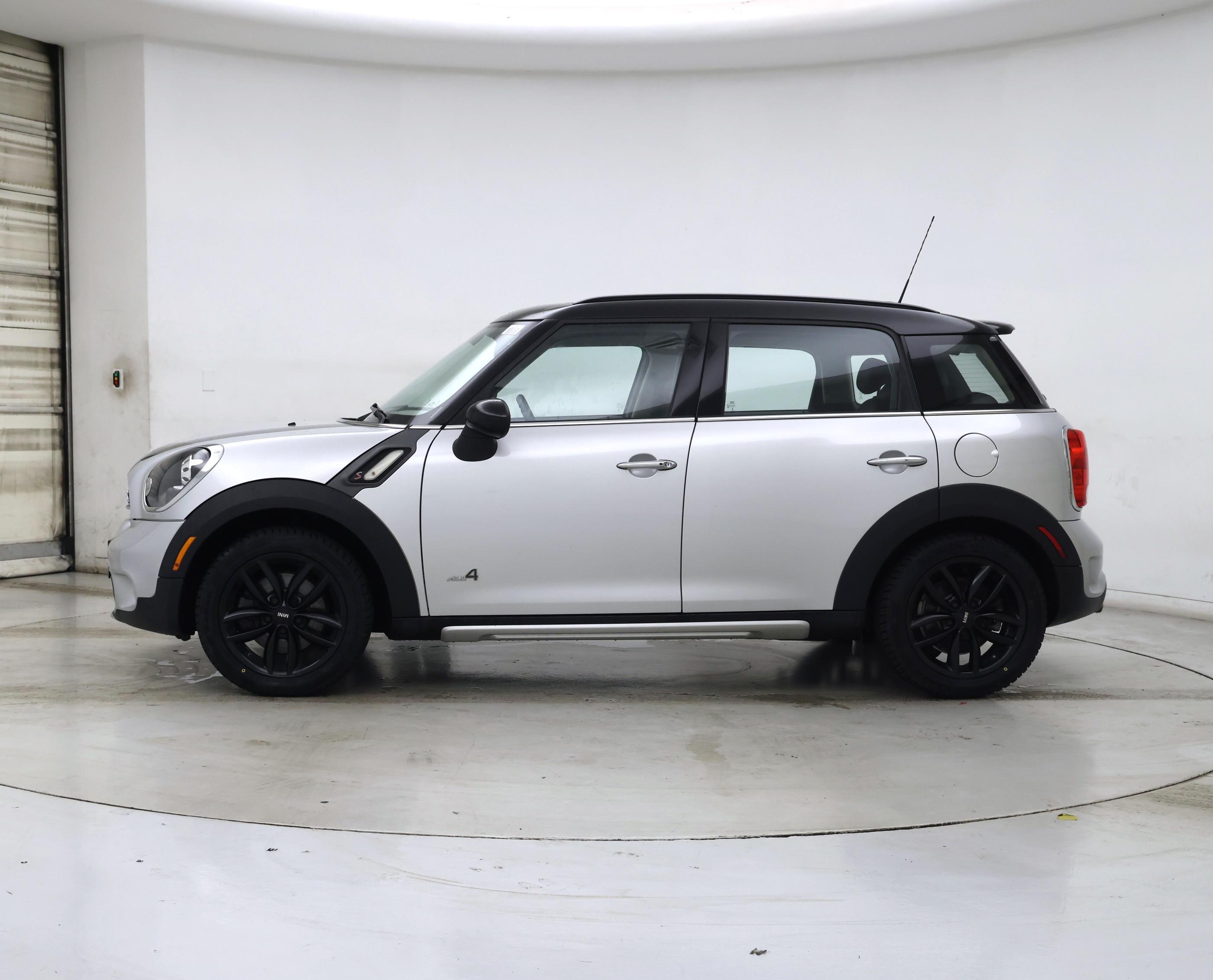 Thumbnail: 2015 MINI Cooper Countryman - 3