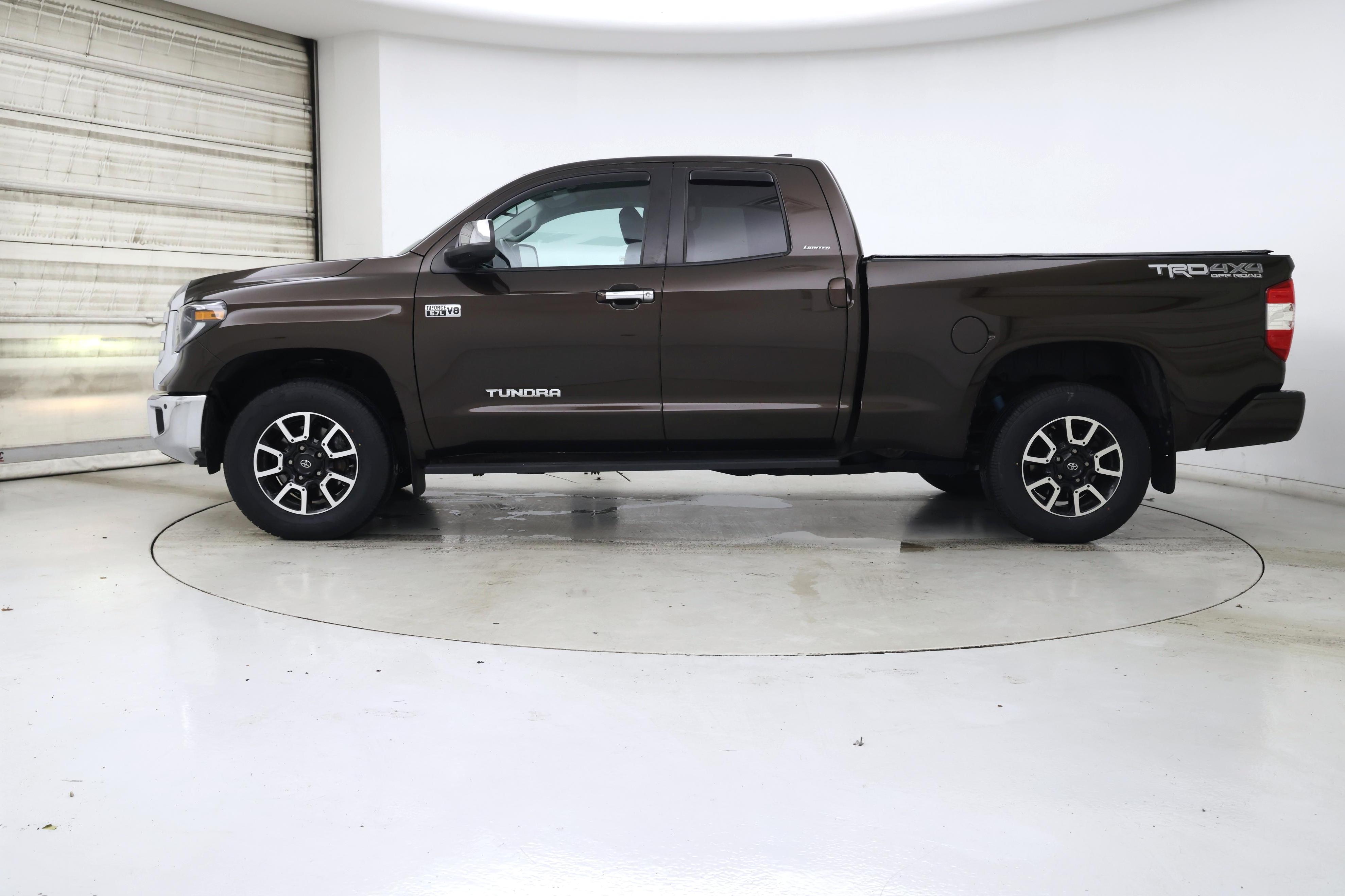 Thumbnail: 2020 Toyota Tundra - 3