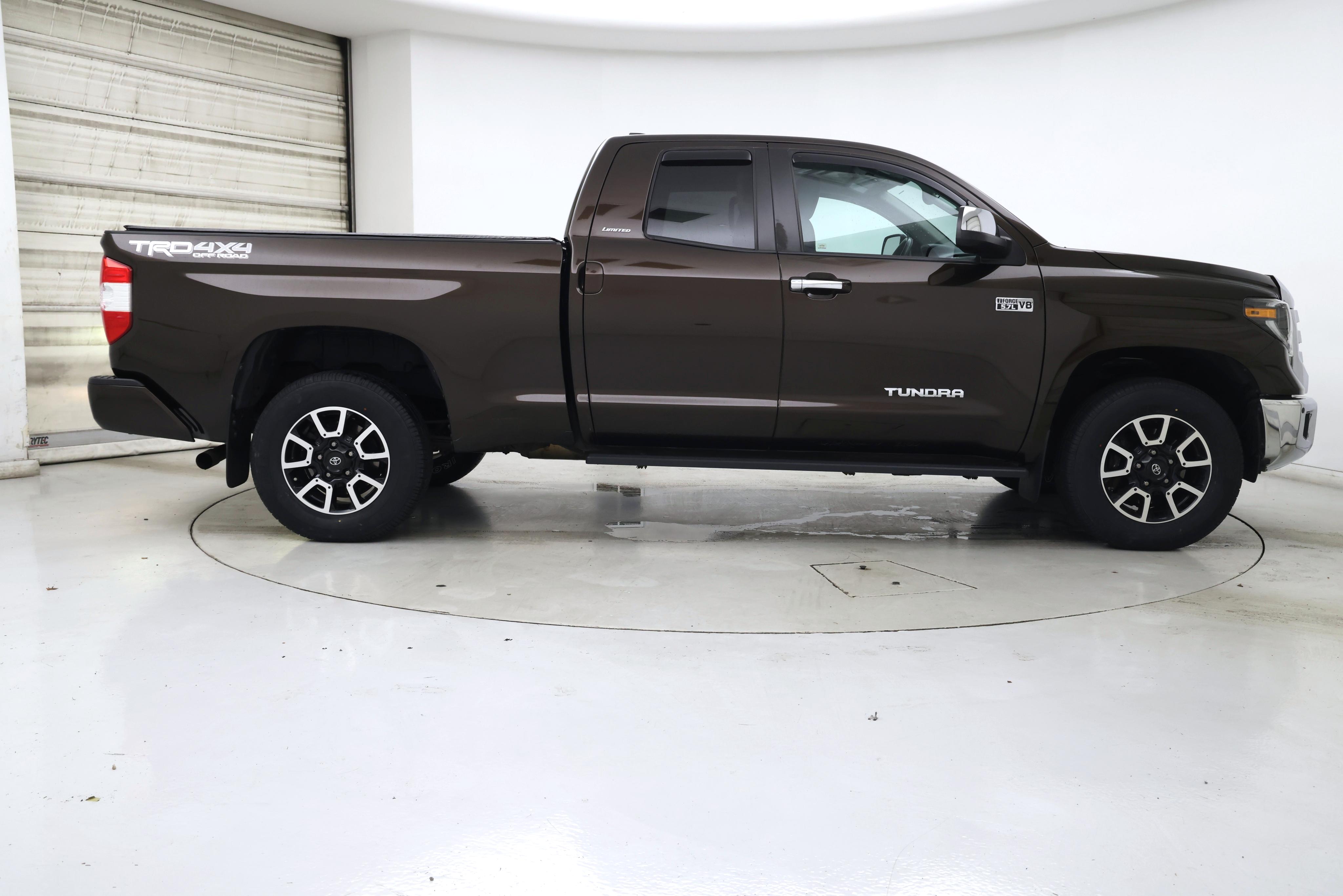 Thumbnail: 2020 Toyota Tundra - 7