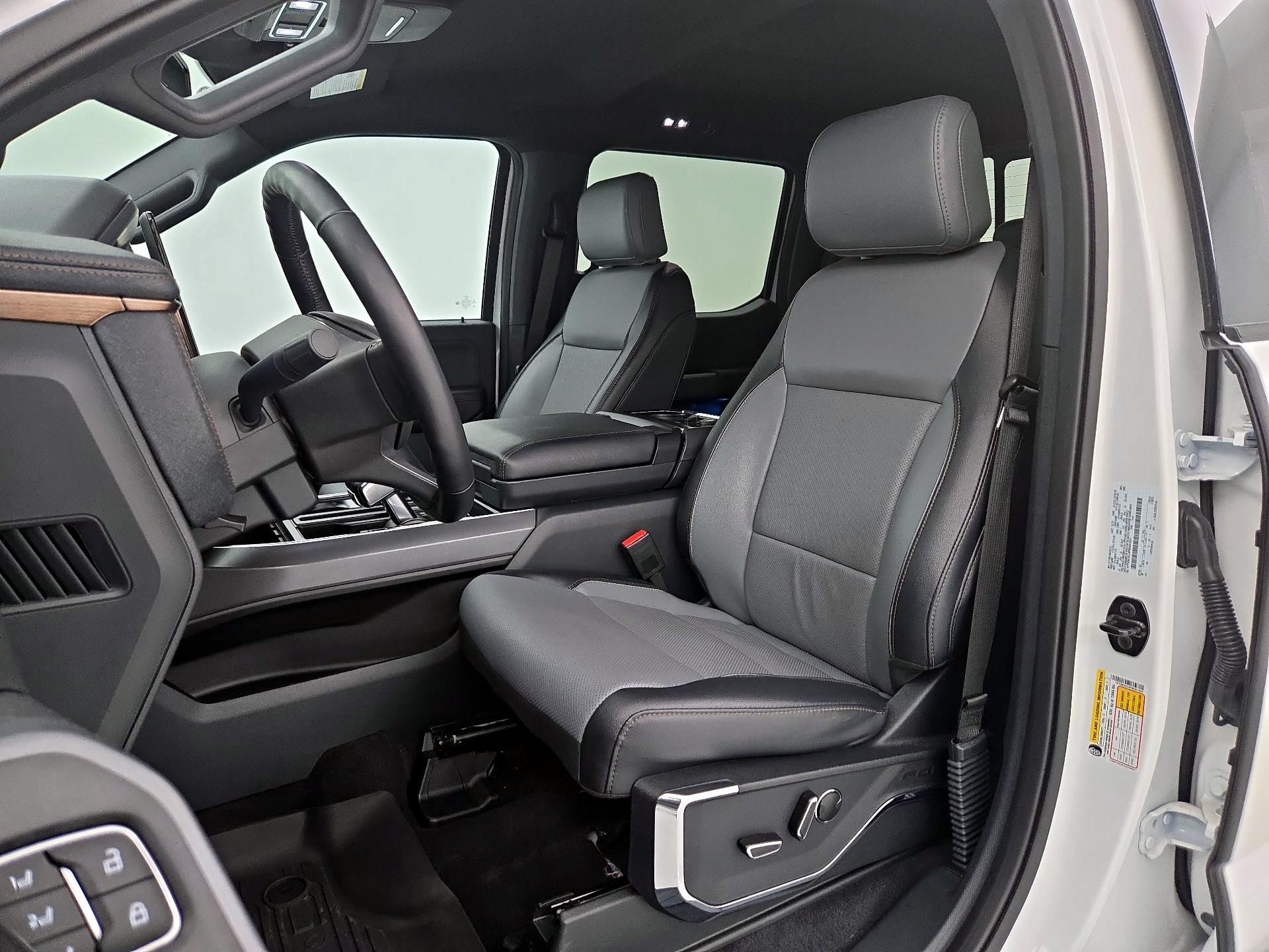 Thumbnail: 2023 Ford F-150 - 11