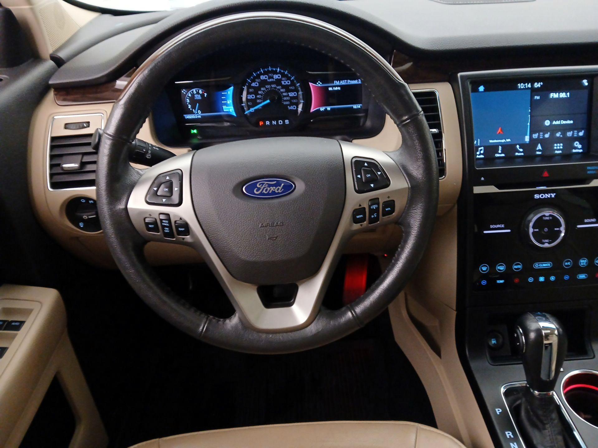 Thumbnail: 2019 Ford Flex - 10