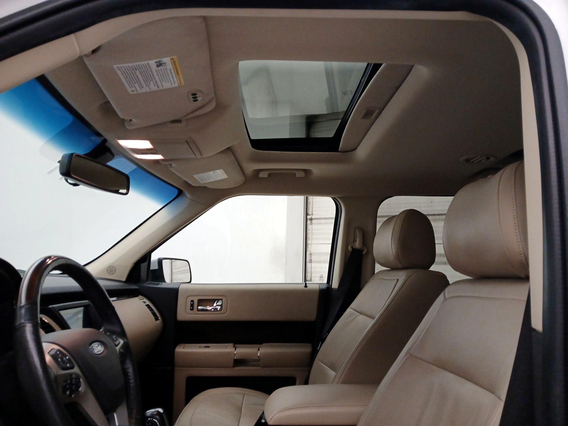 Thumbnail: 2019 Ford Flex - 19