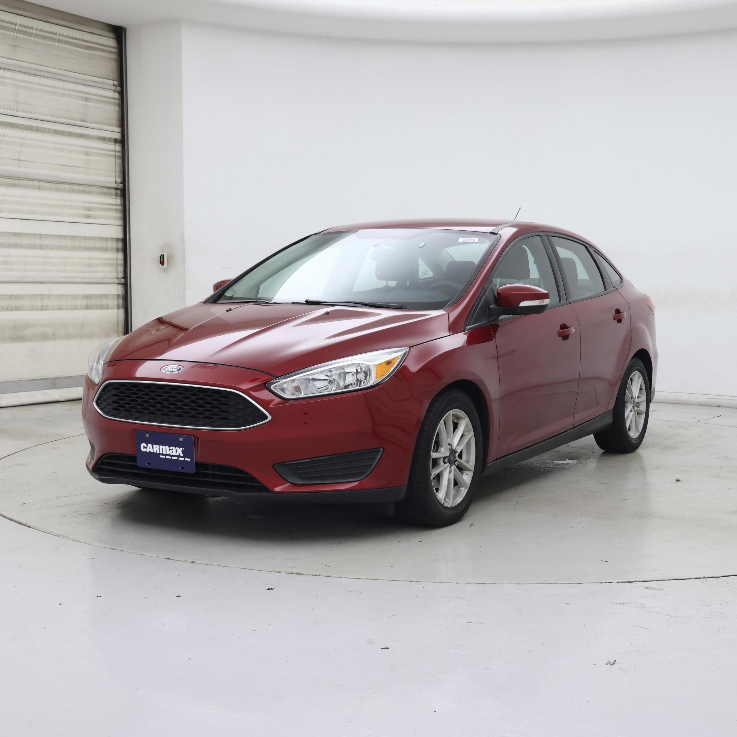 Thumbnail: 2015 Ford Focus - 4