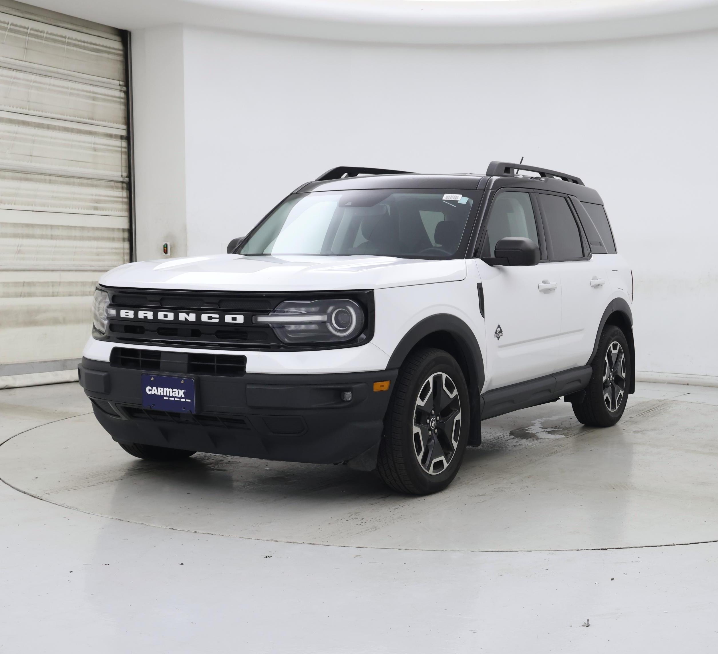 Thumbnail: 2022 Ford Bronco Sport - 4