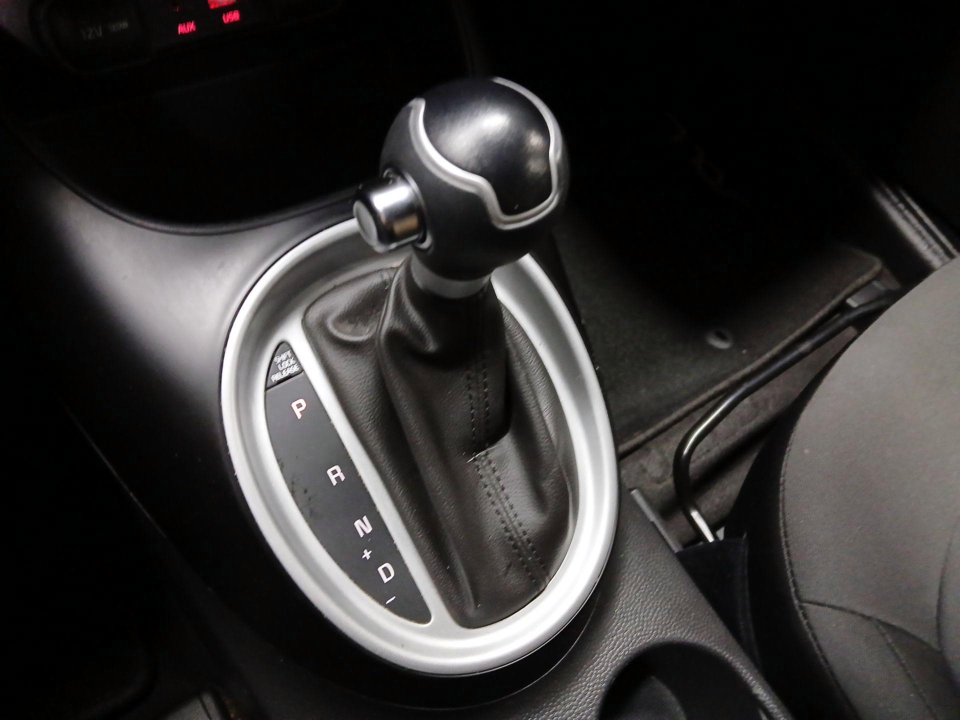 Thumbnail: 2017 Kia Soul - 16