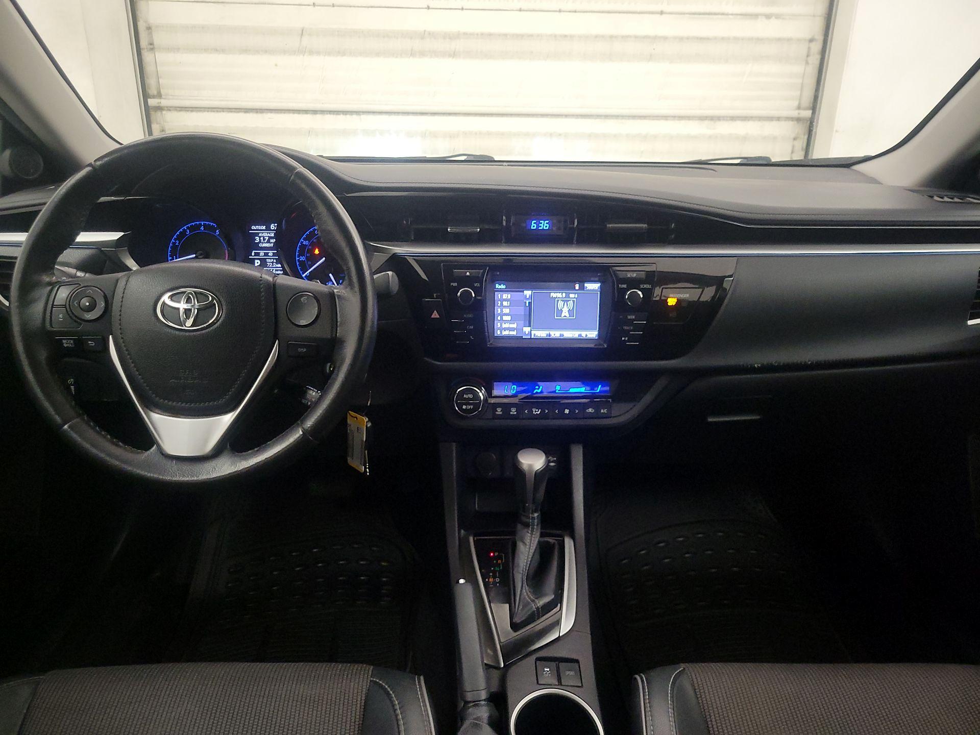 Thumbnail: 2014 Toyota Corolla - 9