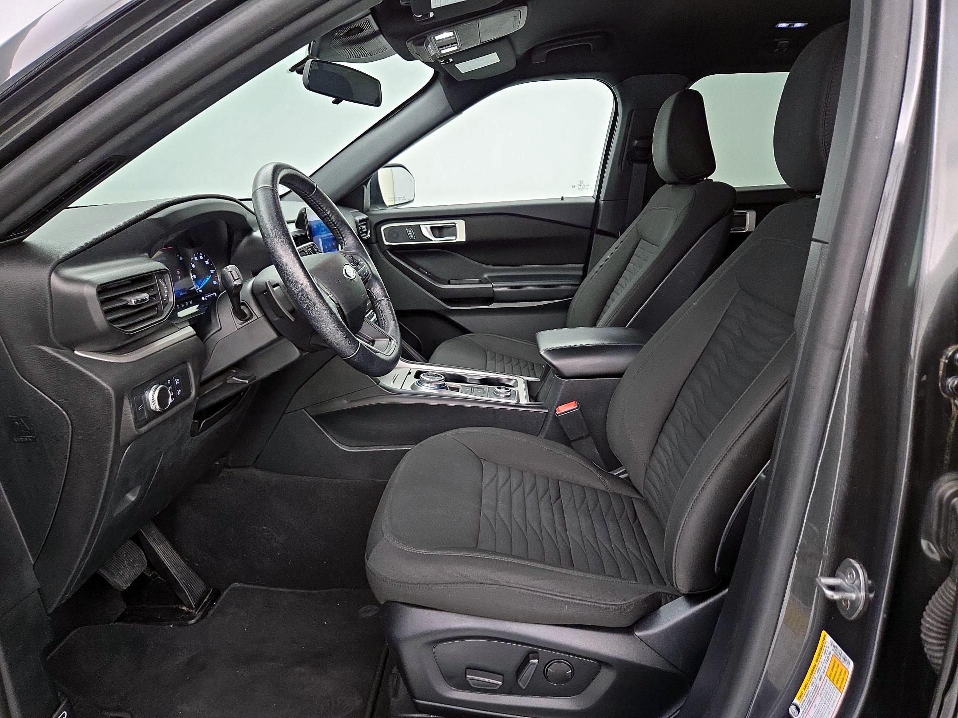 Thumbnail: 2020 Ford Explorer - 11