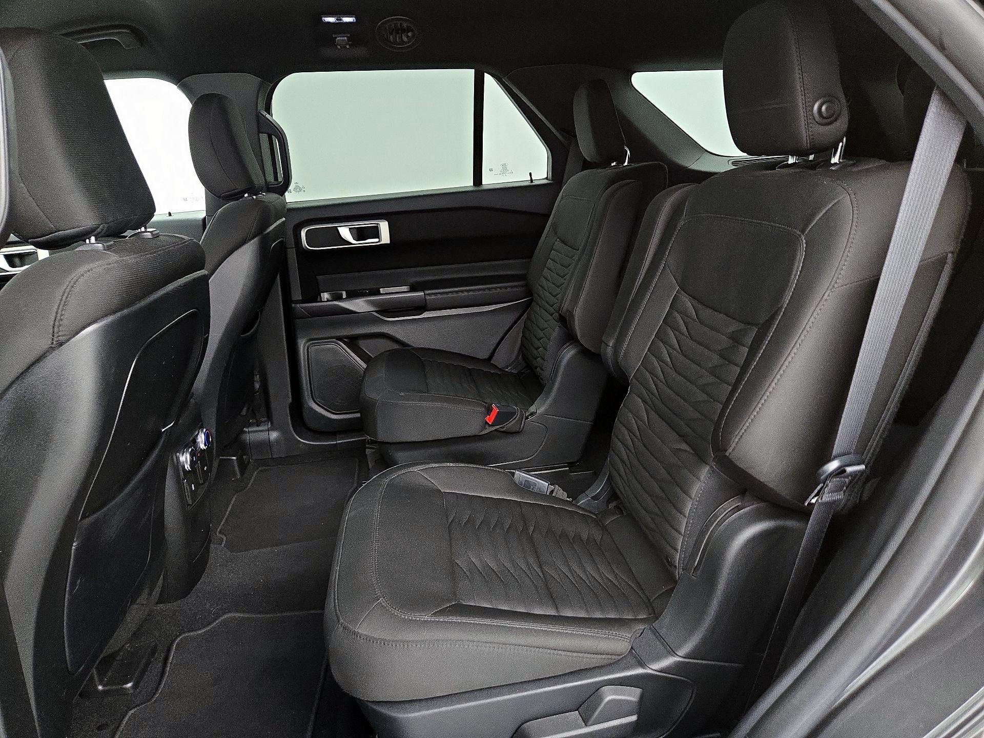 Thumbnail: 2020 Ford Explorer - 19