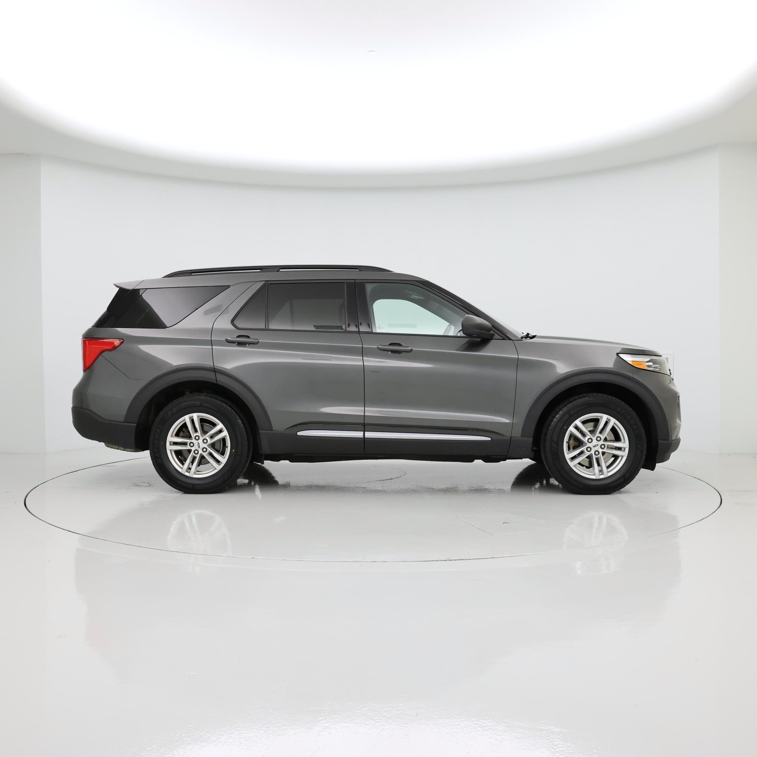 Thumbnail: 2020 Ford Explorer - 7