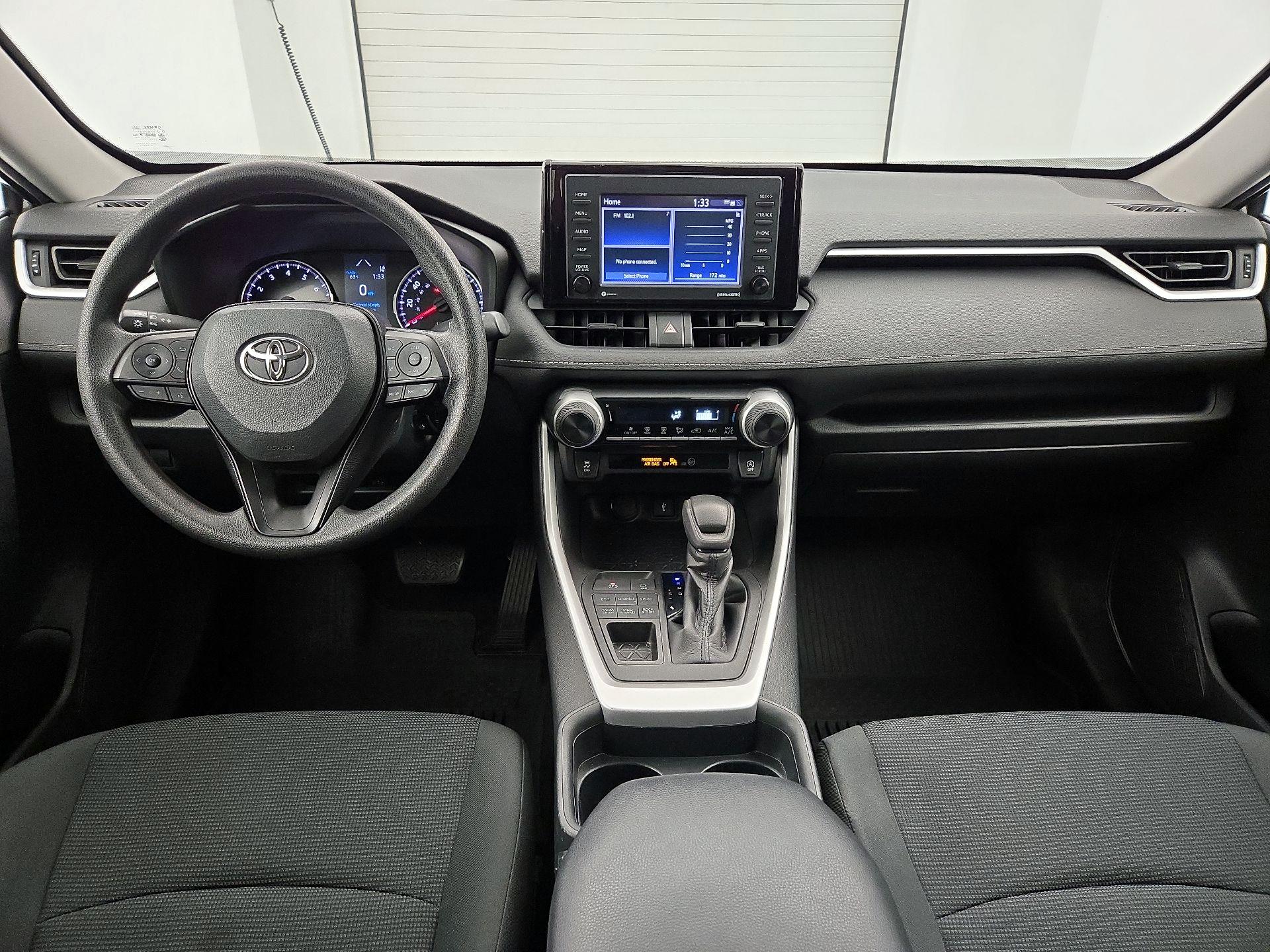Thumbnail: 2020 Toyota RAV4 - 9