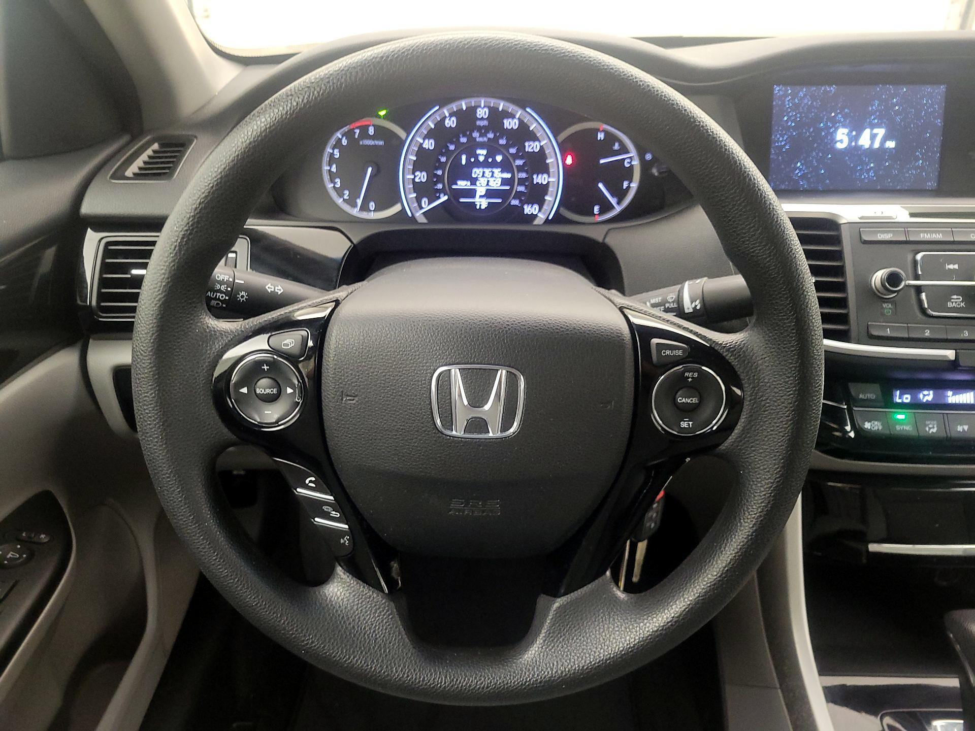 Thumbnail: 2016 Honda Accord - 10