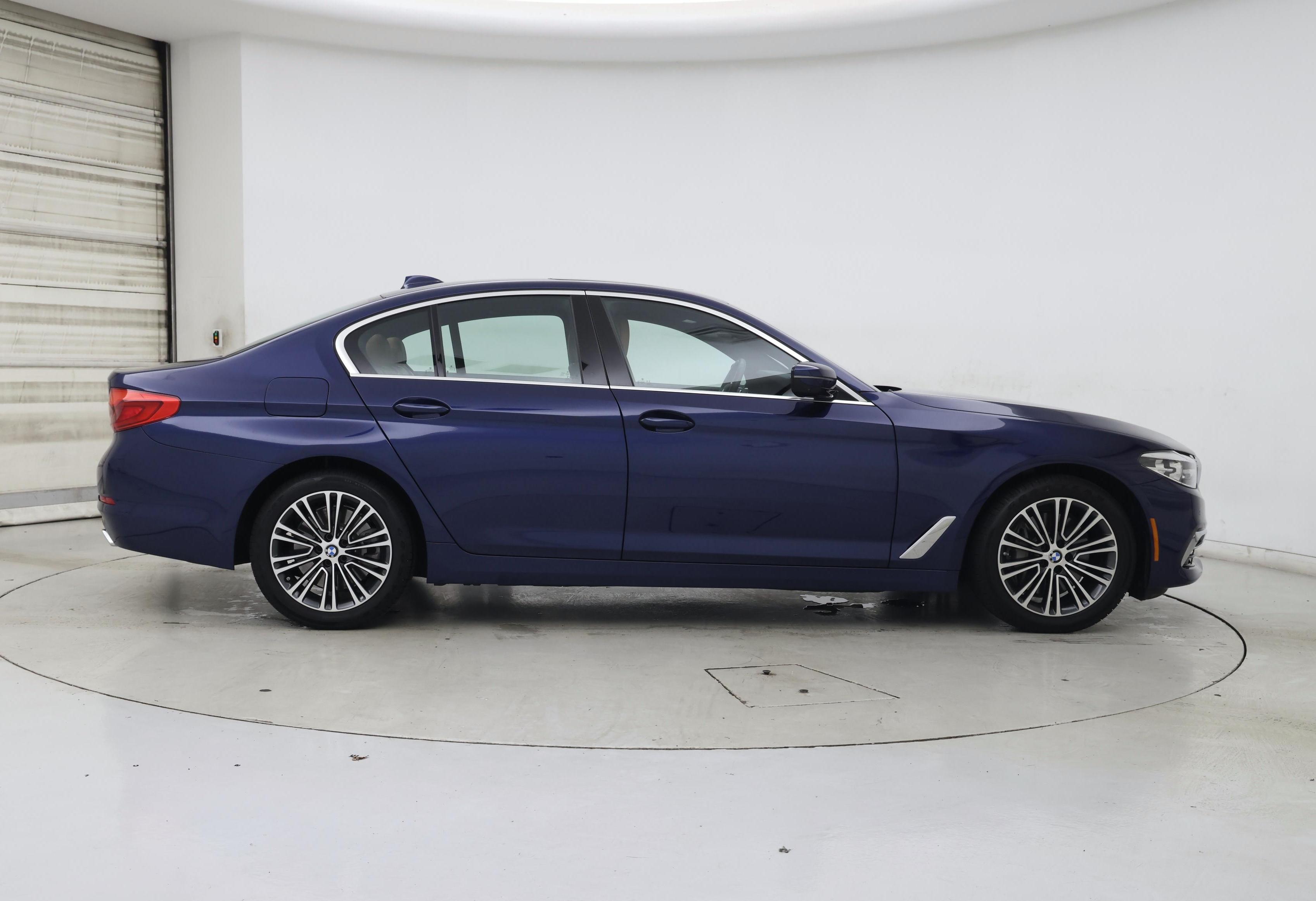 Thumbnail: 2020 BMW 5 Series - 7