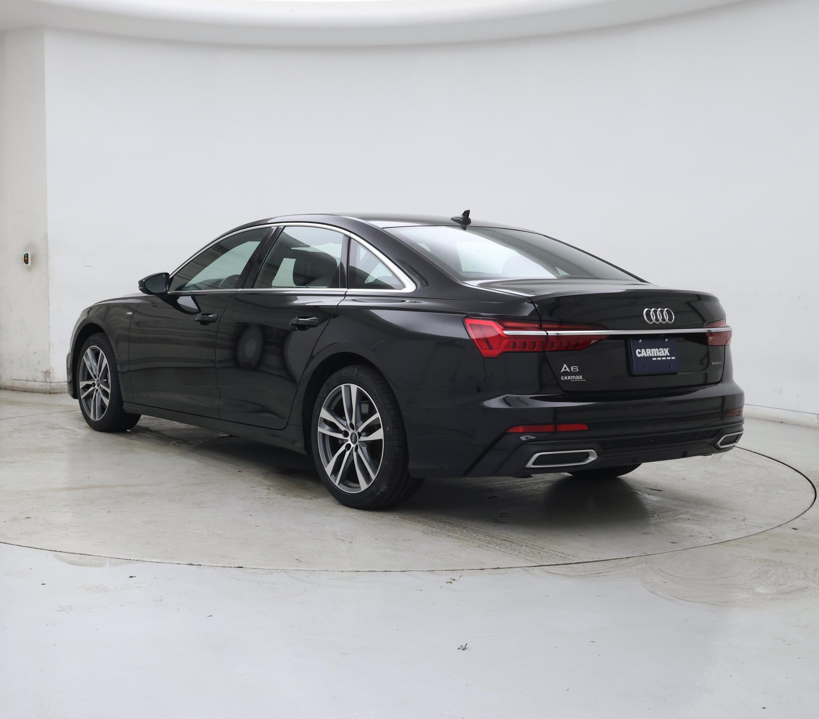 Thumbnail: 2021 Audi A6 - 2