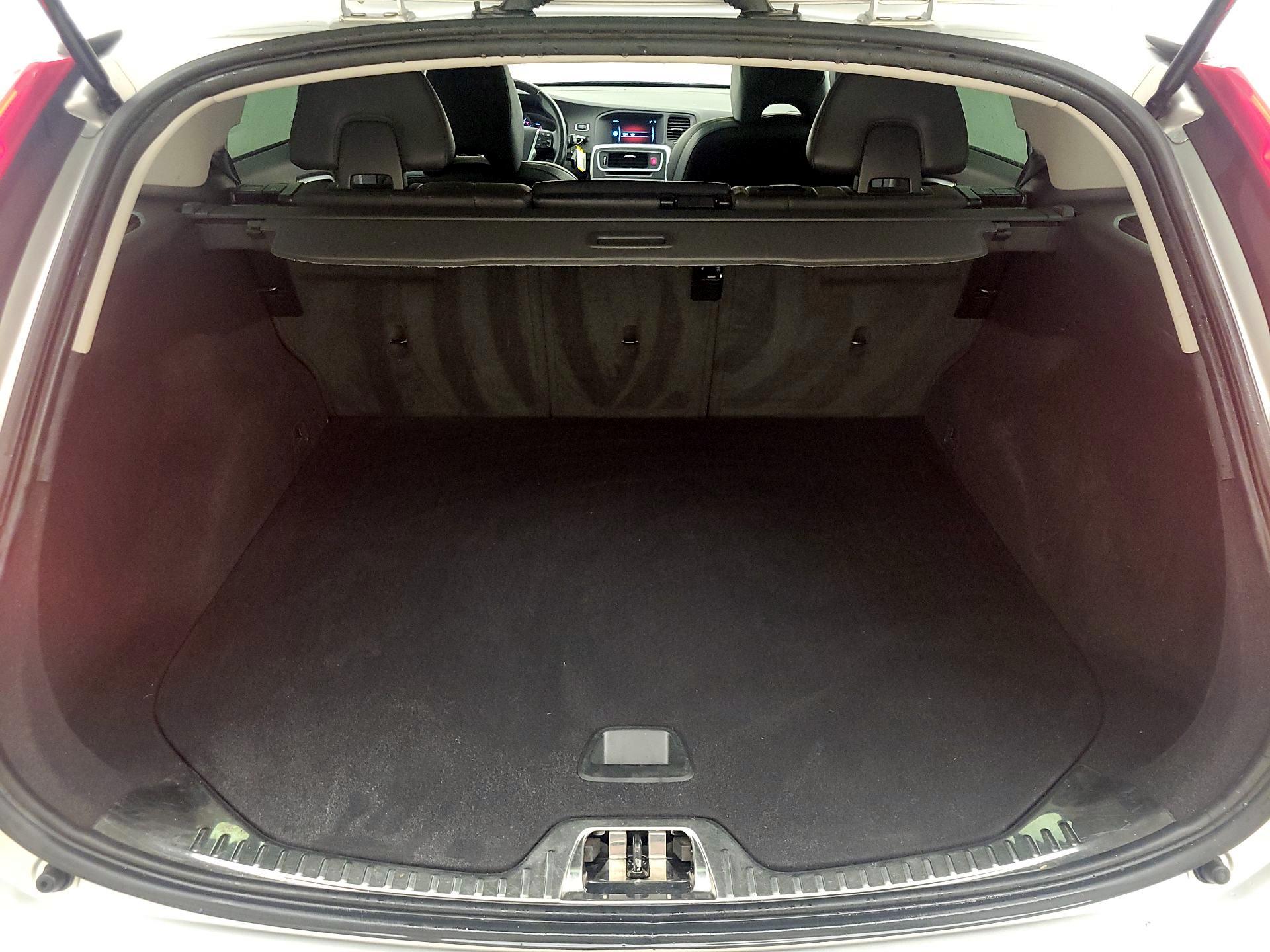 Thumbnail: 2016 Volvo S60 - 20