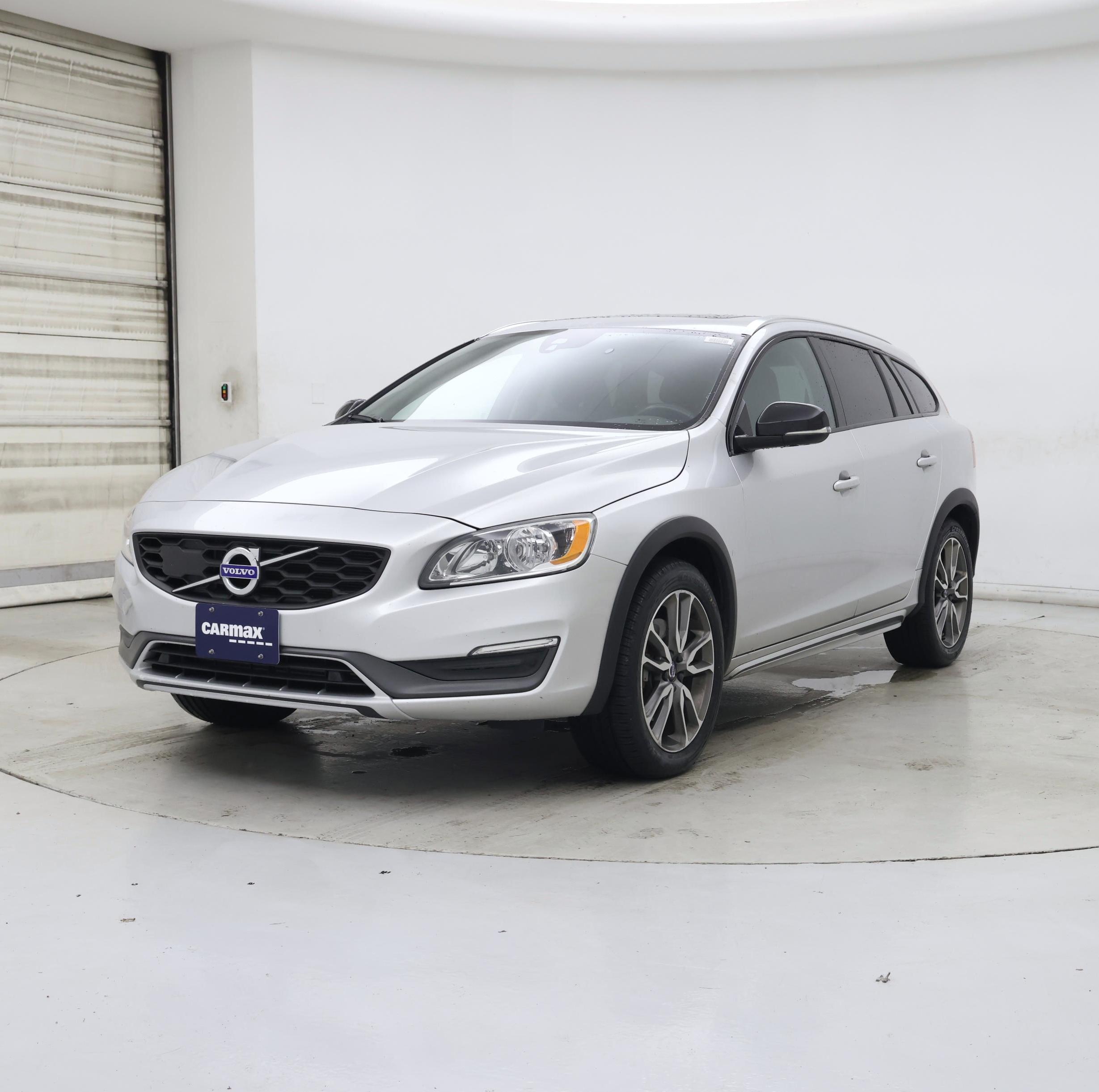 Thumbnail: 2016 Volvo S60 - 4