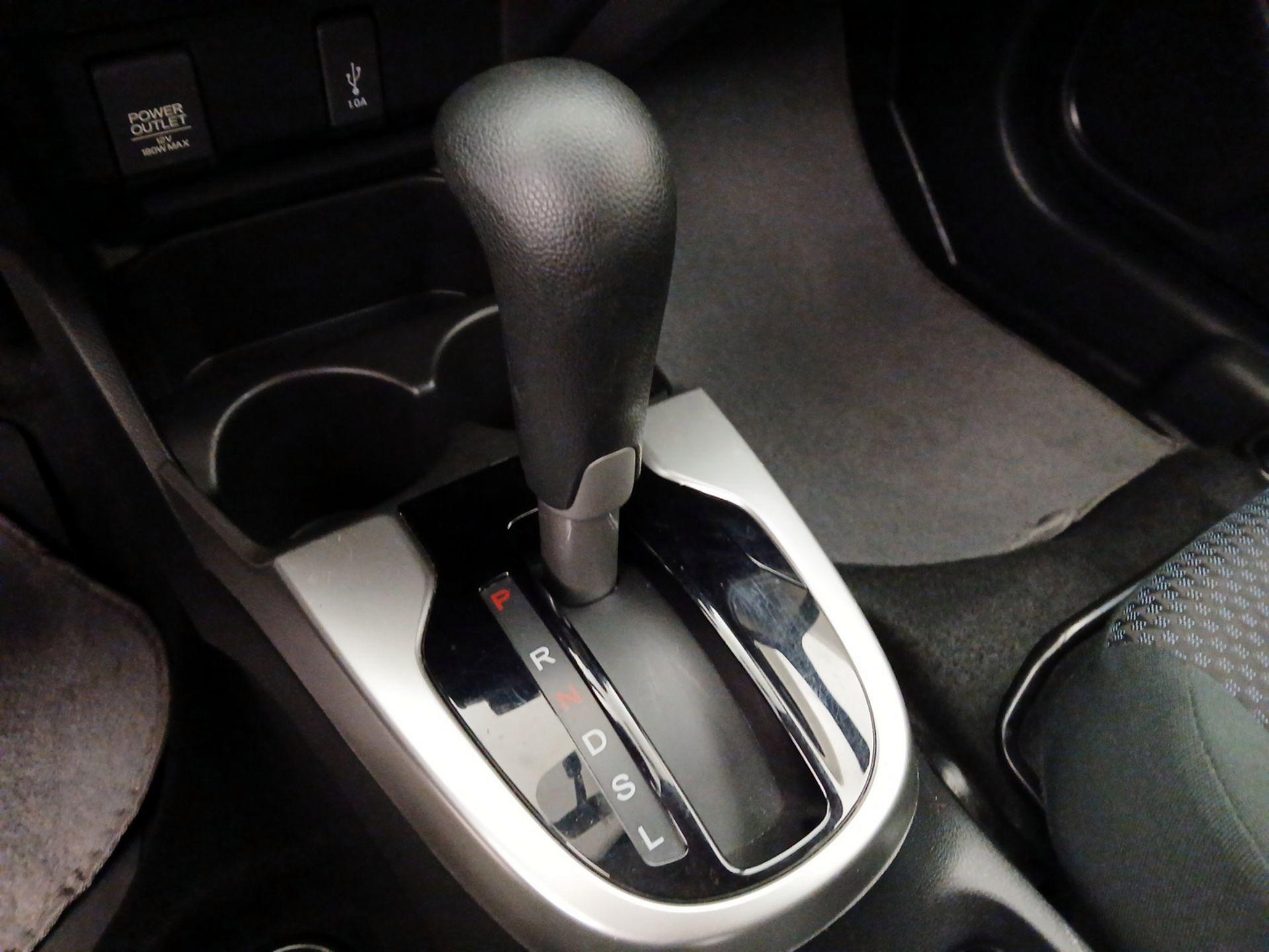 Thumbnail: 2018 Honda Fit - 17