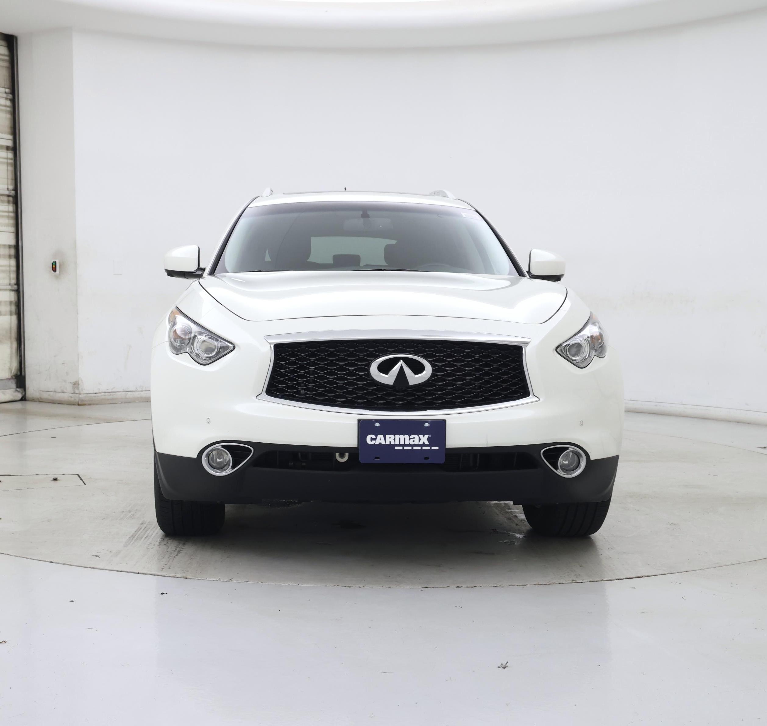 Thumbnail: 2017 INFINITI QX70 - 5