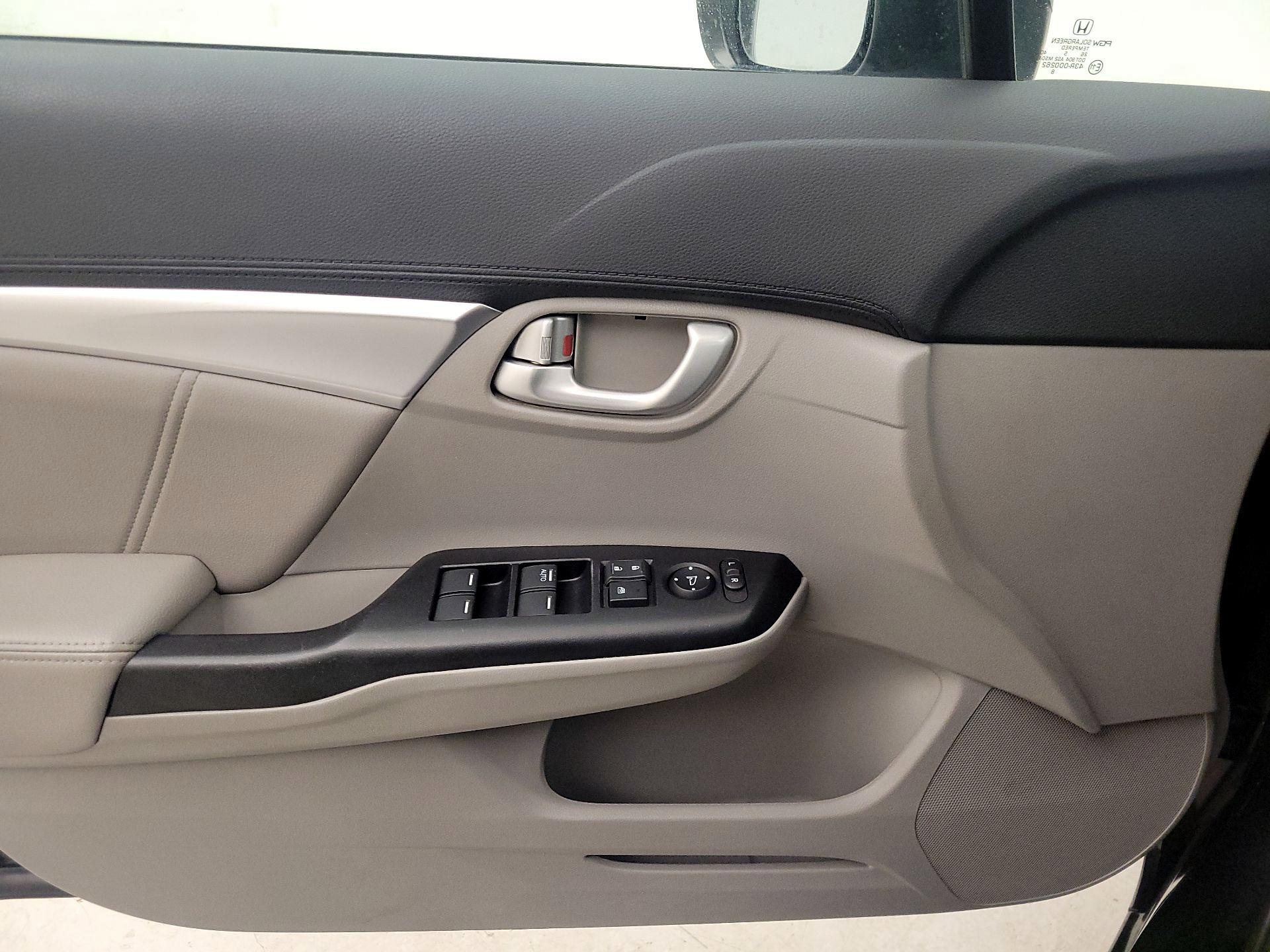 Thumbnail: 2015 Honda Civic - 12