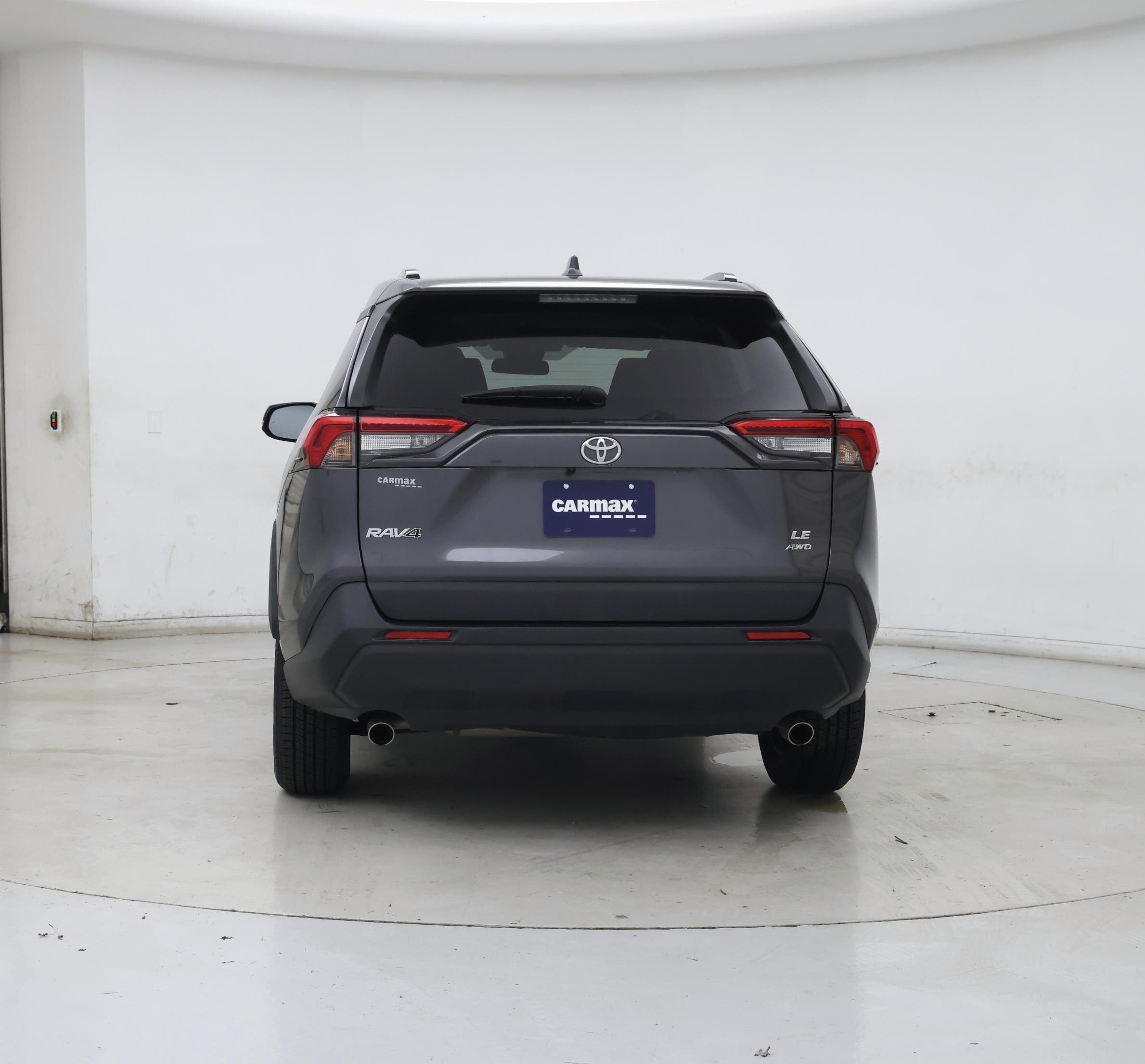 Thumbnail: 2020 Toyota RAV4 - 6