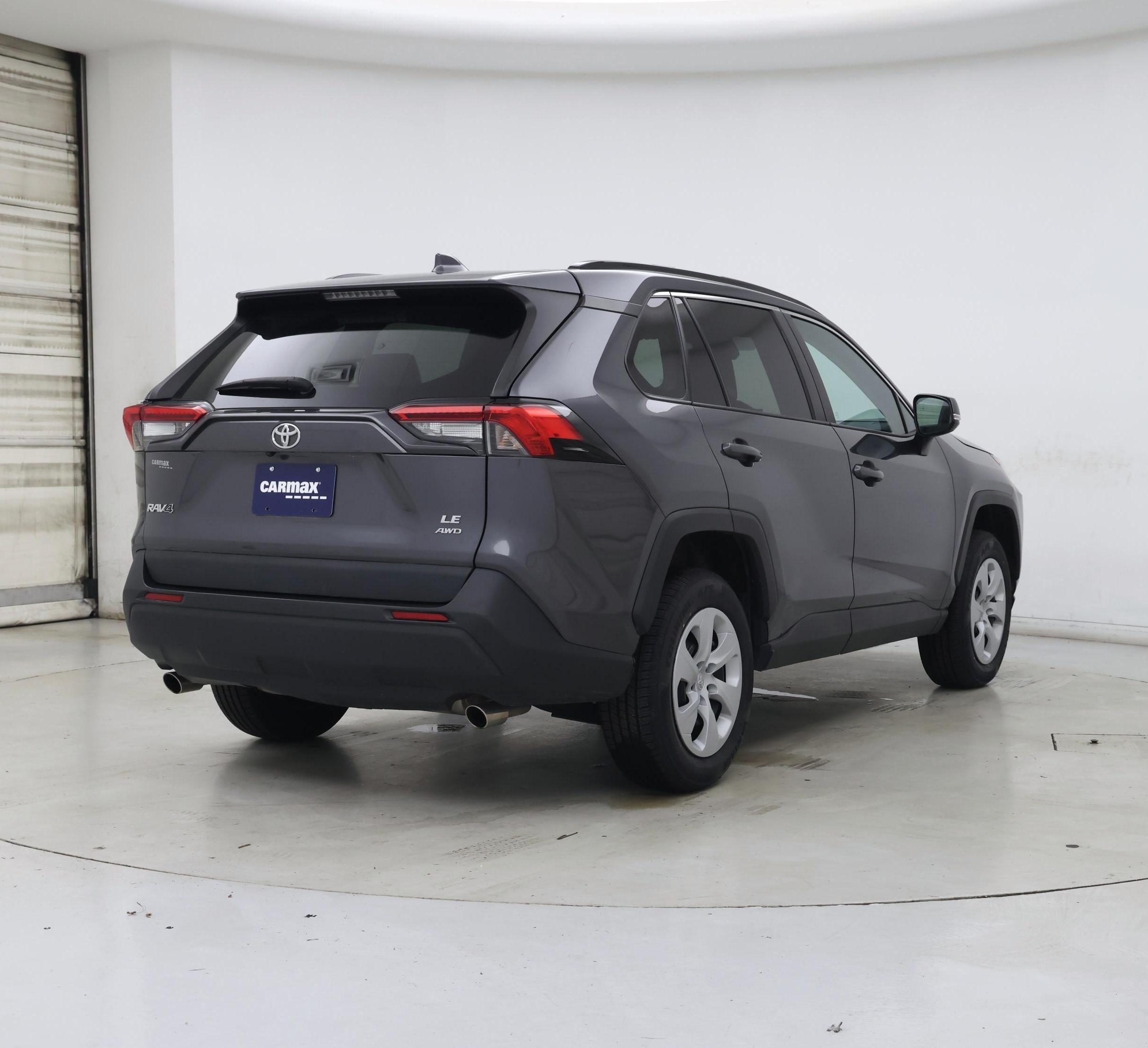Thumbnail: 2020 Toyota RAV4 - 8