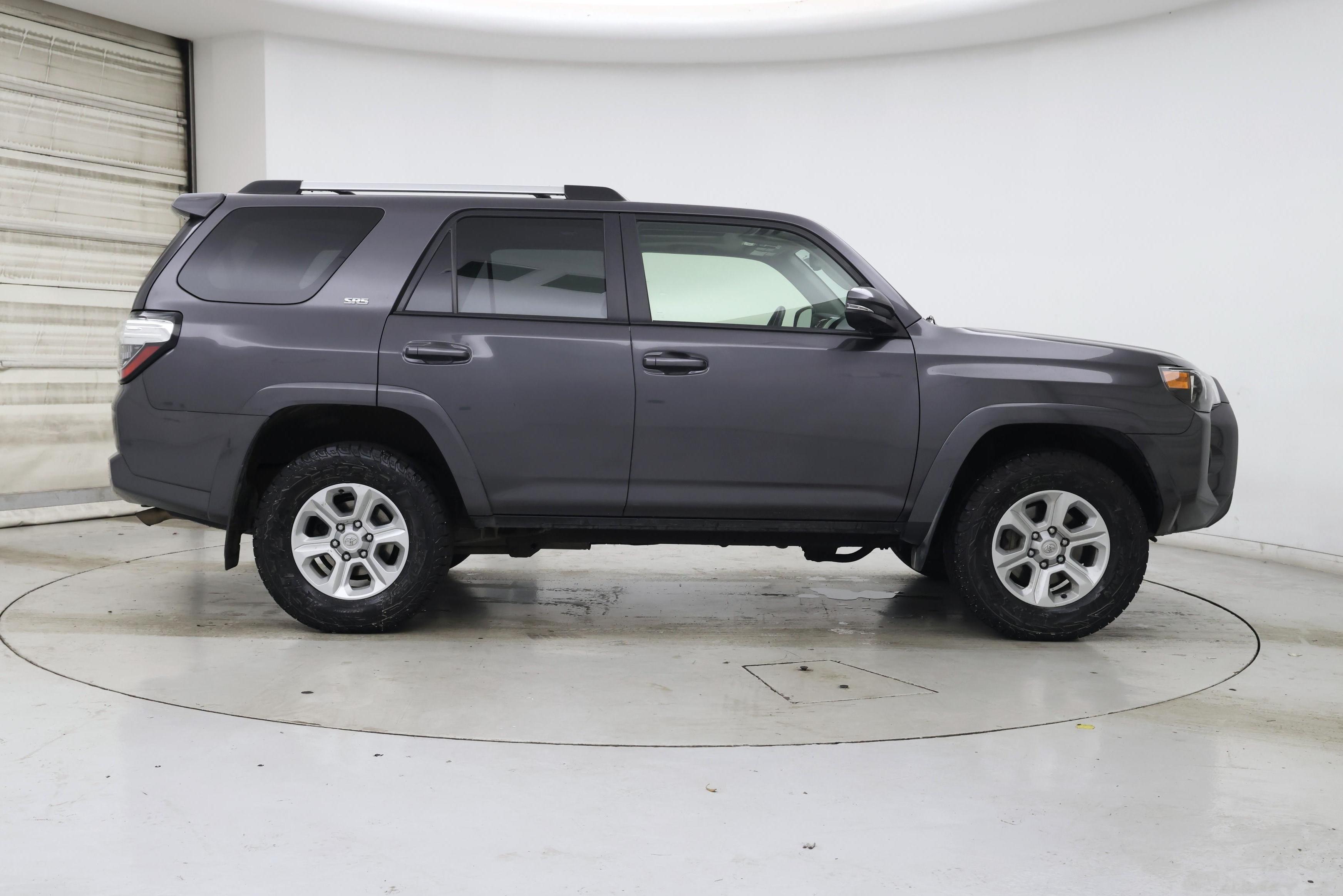 Thumbnail: 2023 Toyota 4Runner - 7