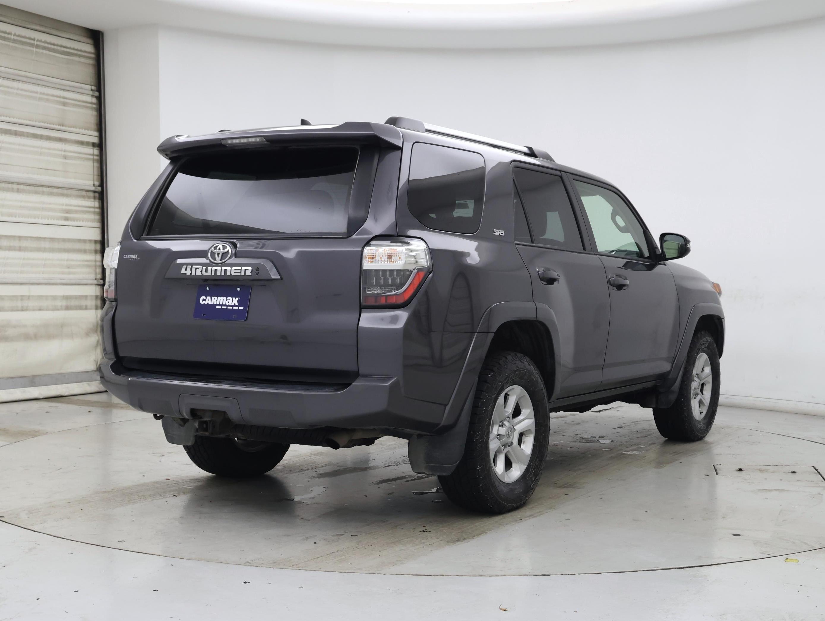 Thumbnail: 2023 Toyota 4Runner - 8