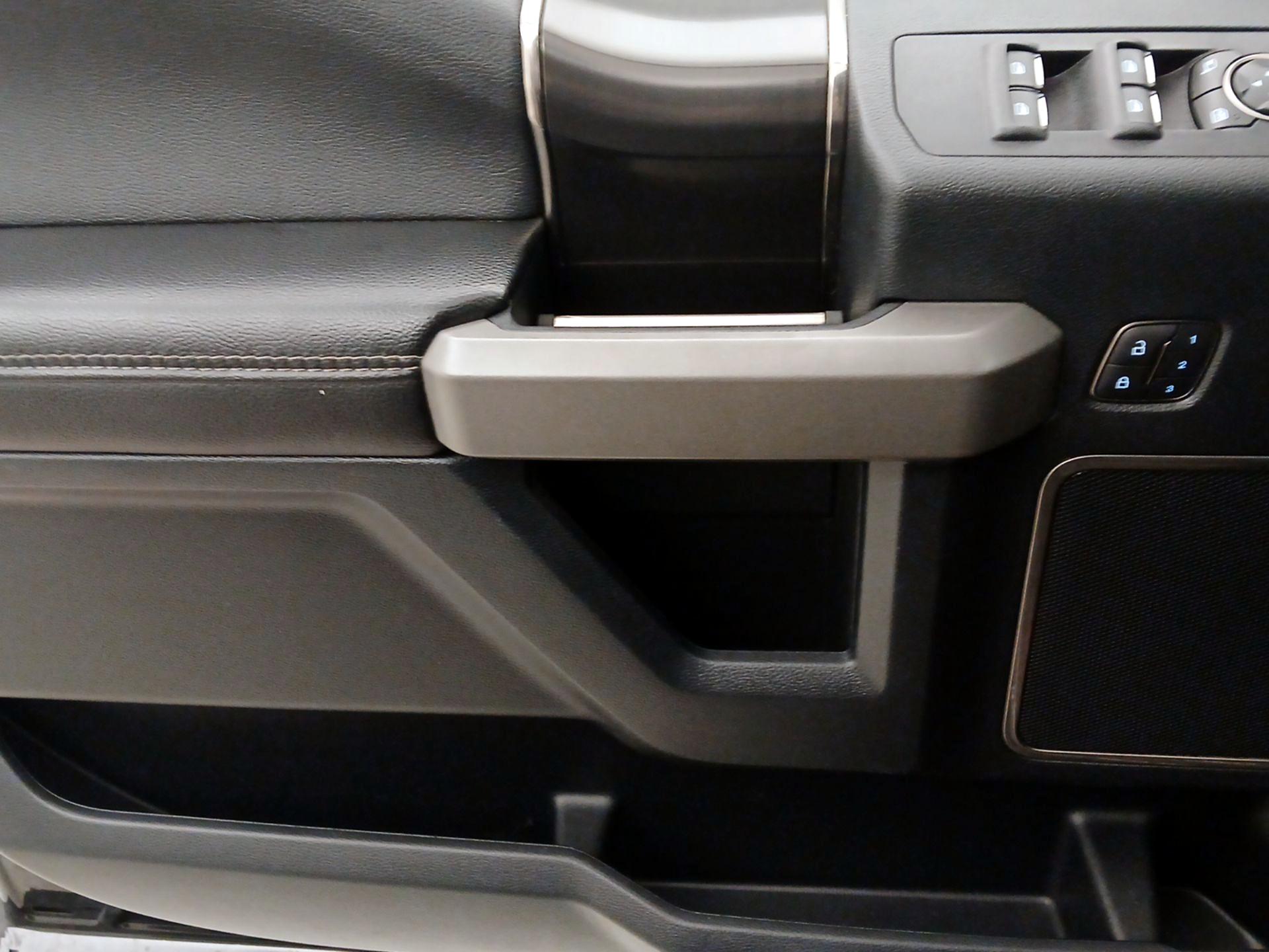Thumbnail: 2019 Ford F-150 - 12