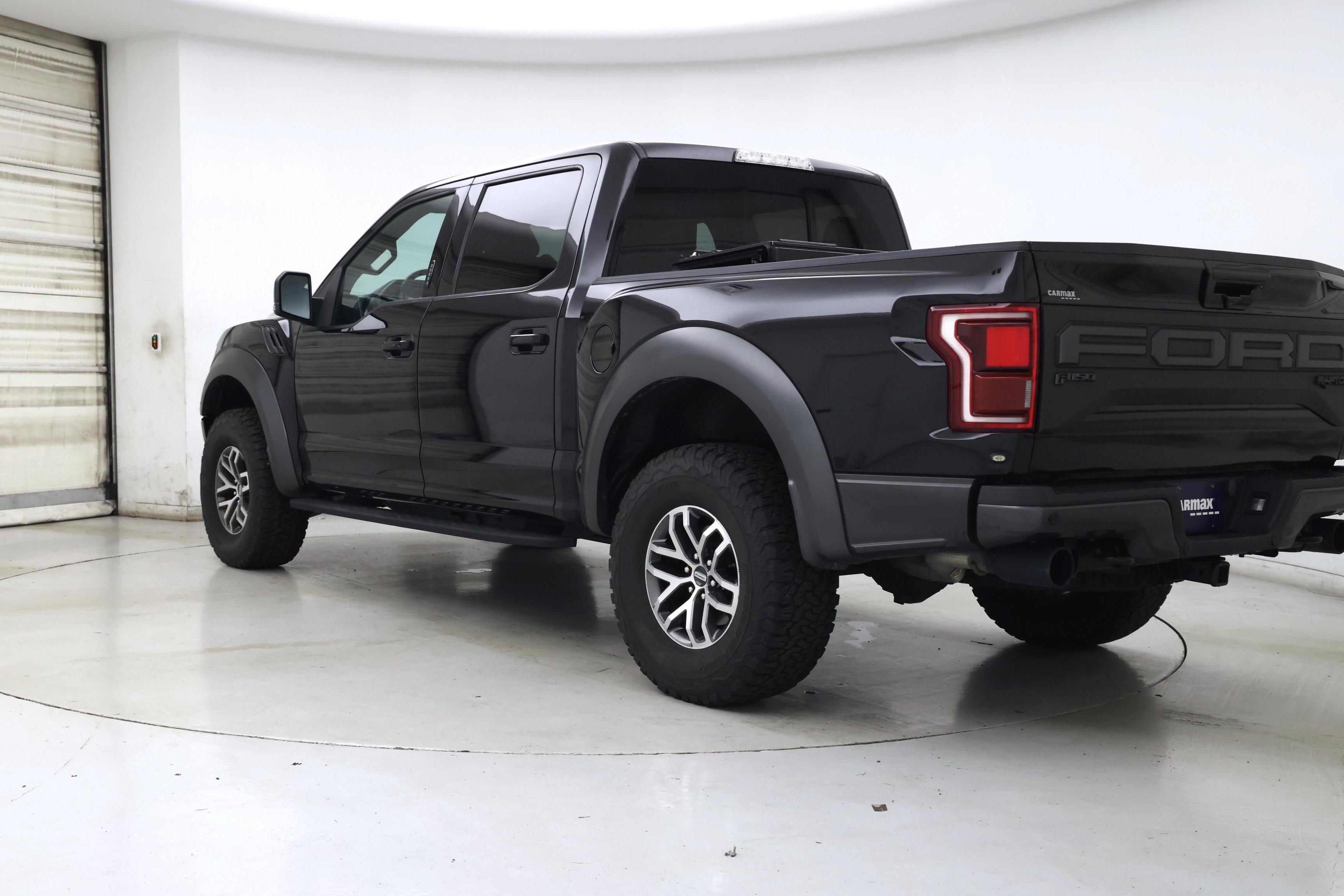 Thumbnail: 2019 Ford F-150 - 2