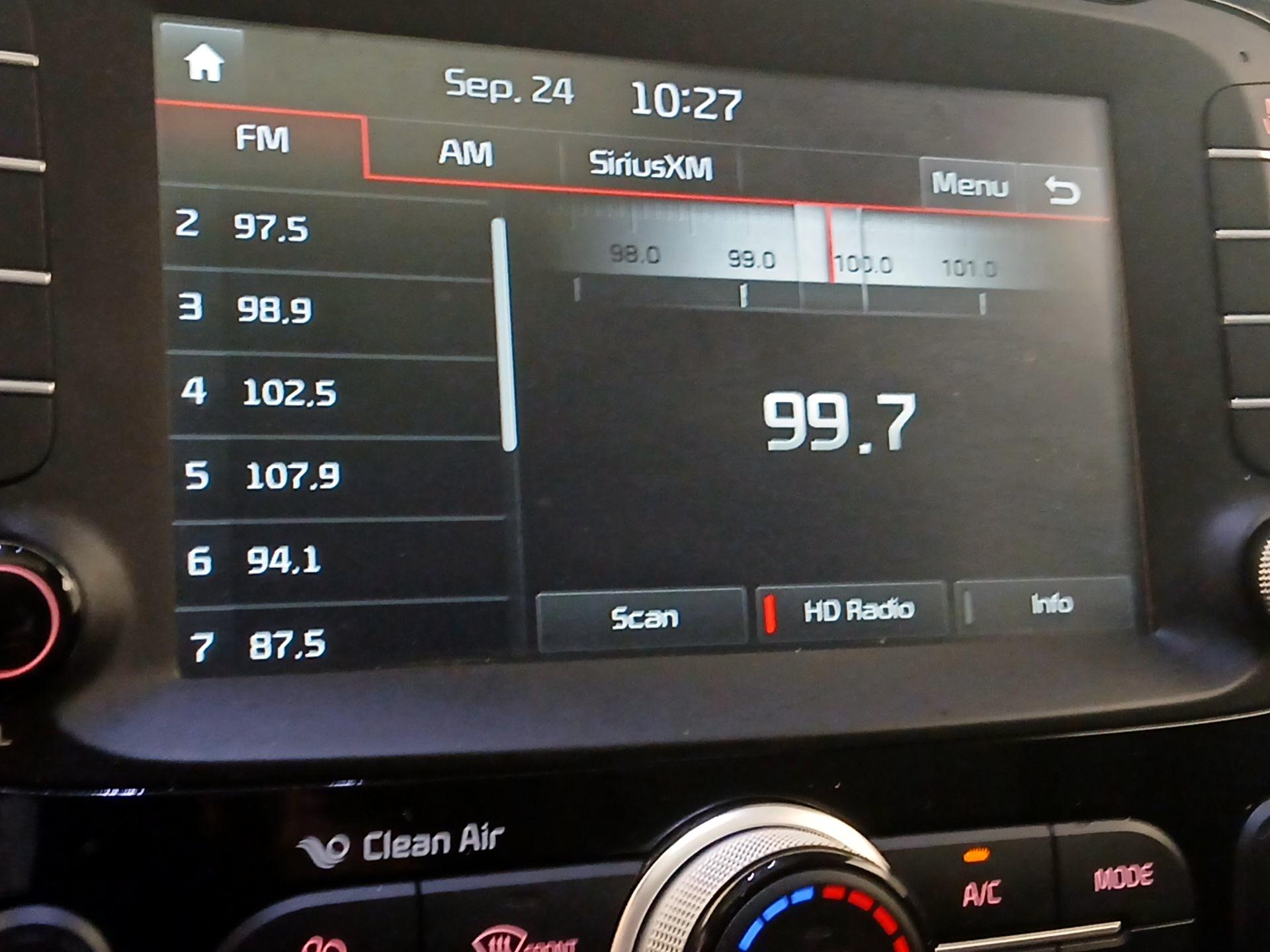 Thumbnail: 2016 Kia Soul - 15