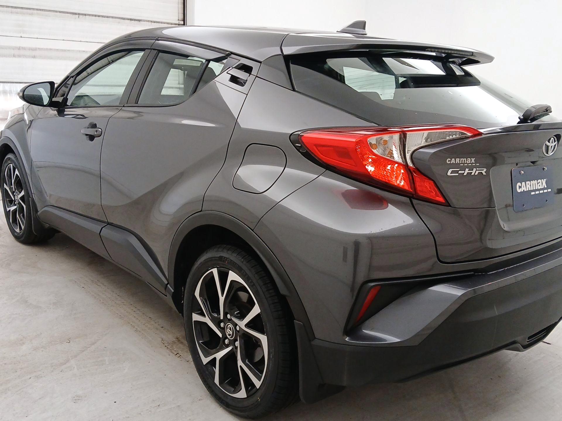 Thumbnail: 2018 Toyota C-HR - 7