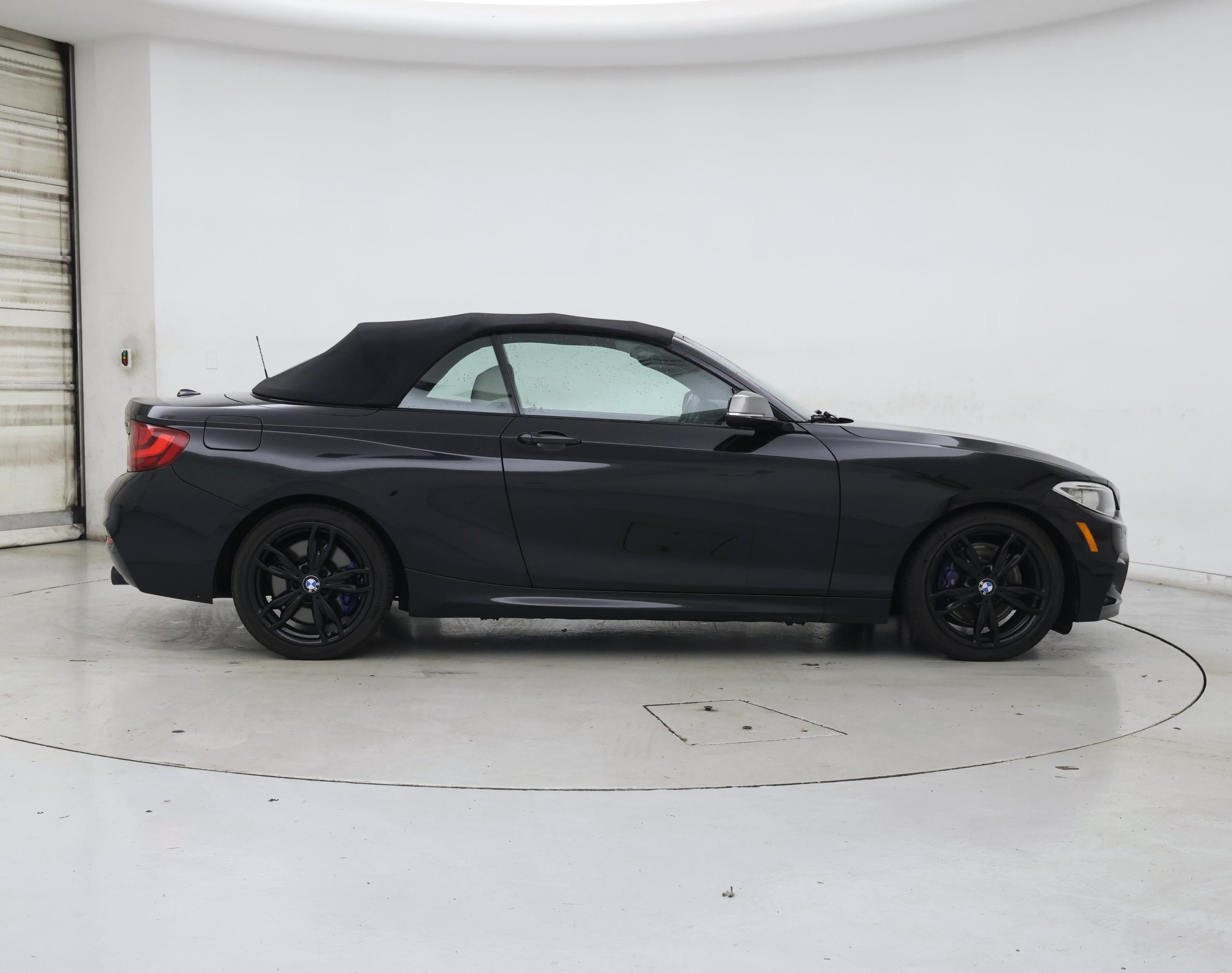 Thumbnail: 2017 BMW 2 Series - 7