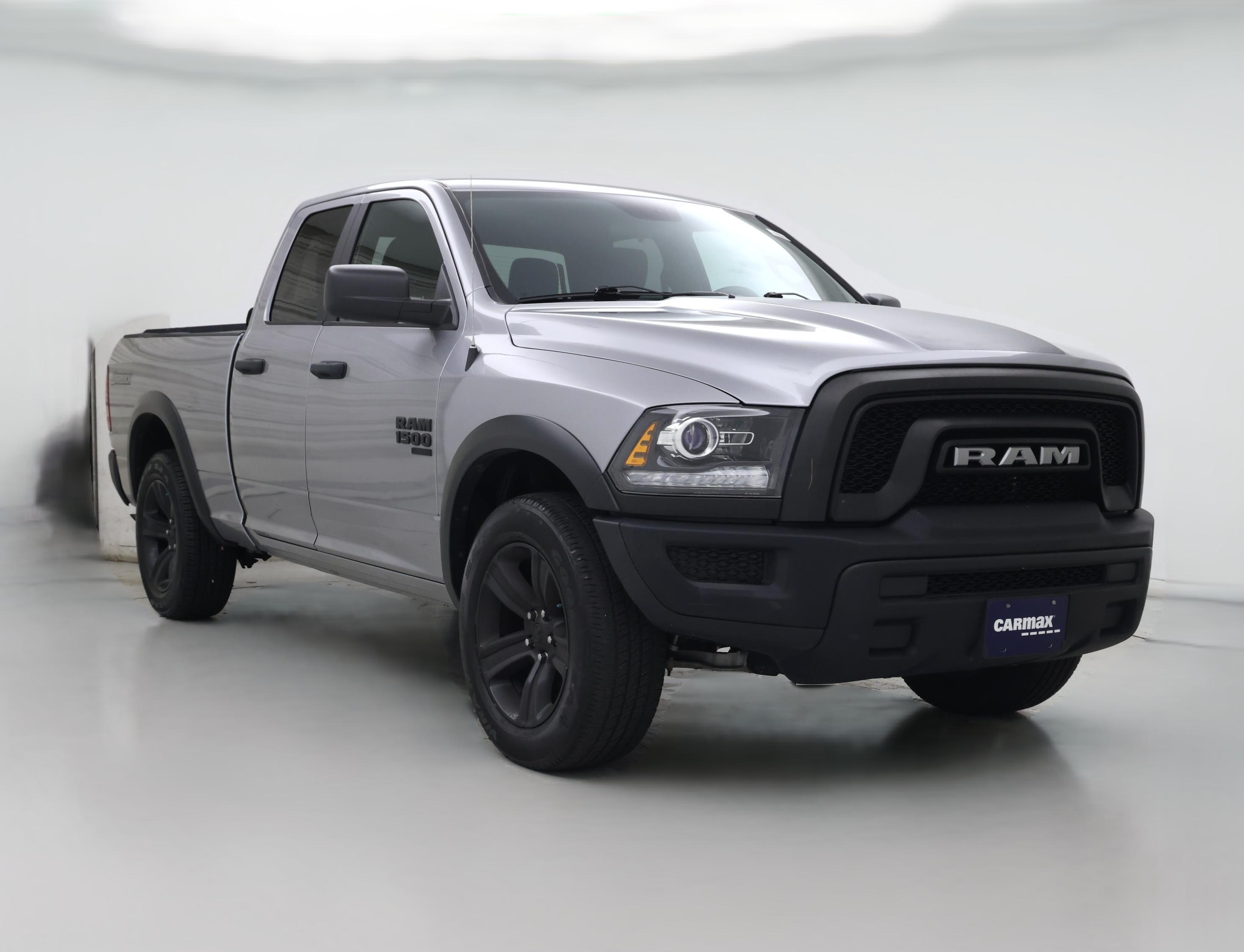 Thumbnail: 2021 RAM 1500 Classic - 1