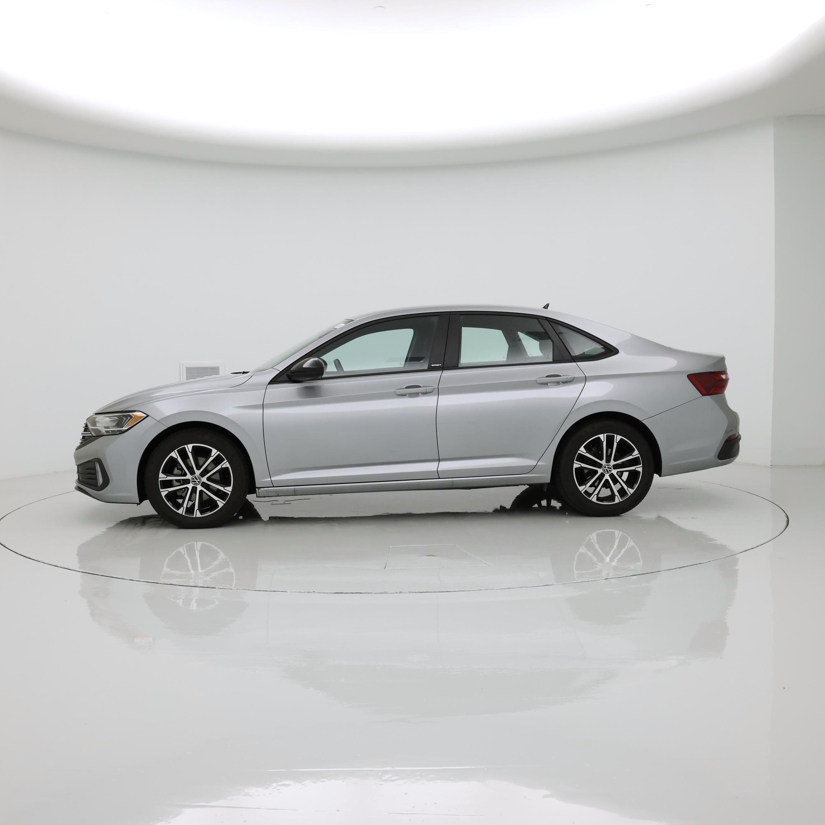 Thumbnail: 2023 Volkswagen Jetta - 3