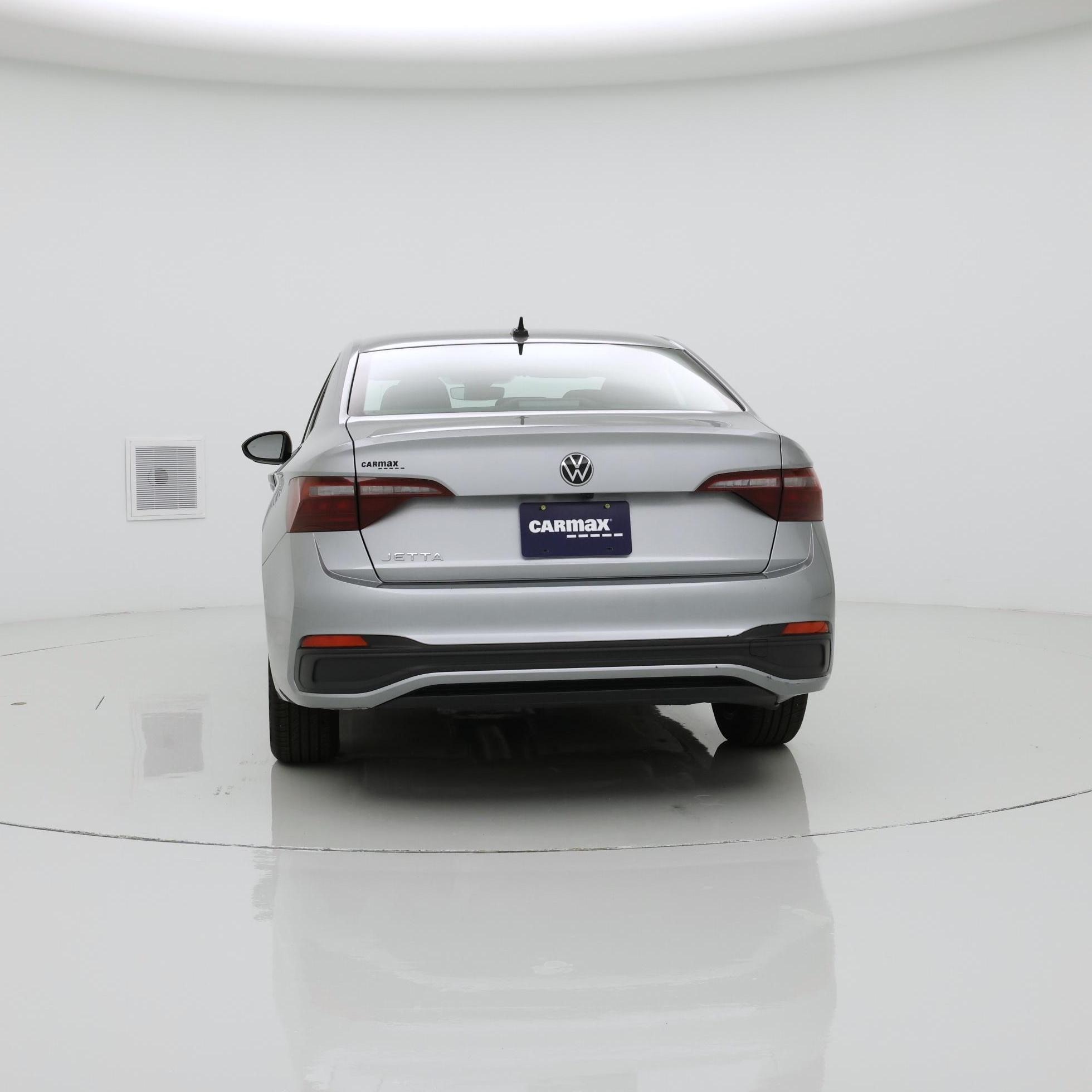 Thumbnail: 2023 Volkswagen Jetta - 6