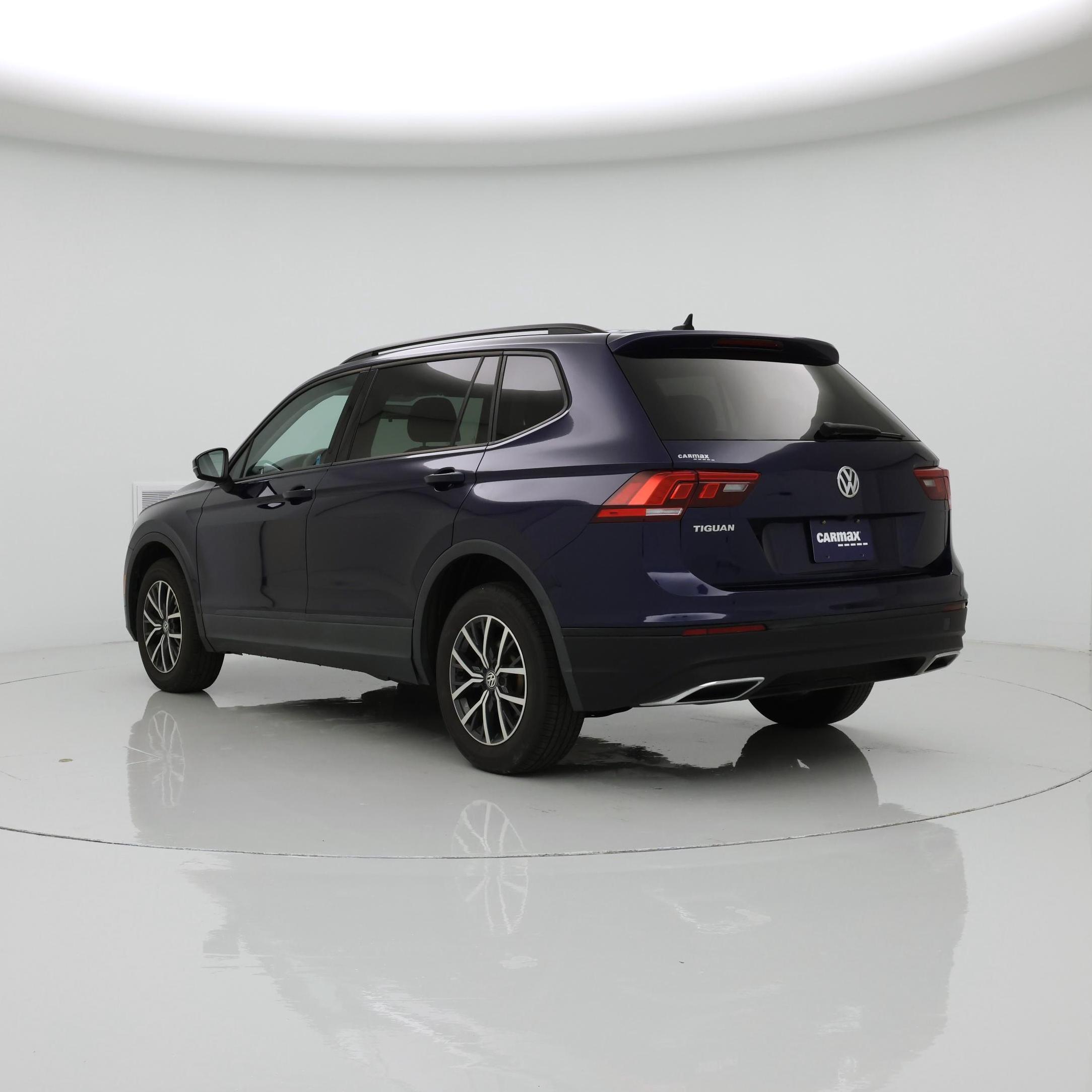 Thumbnail: 2021 Volkswagen Tiguan - 2