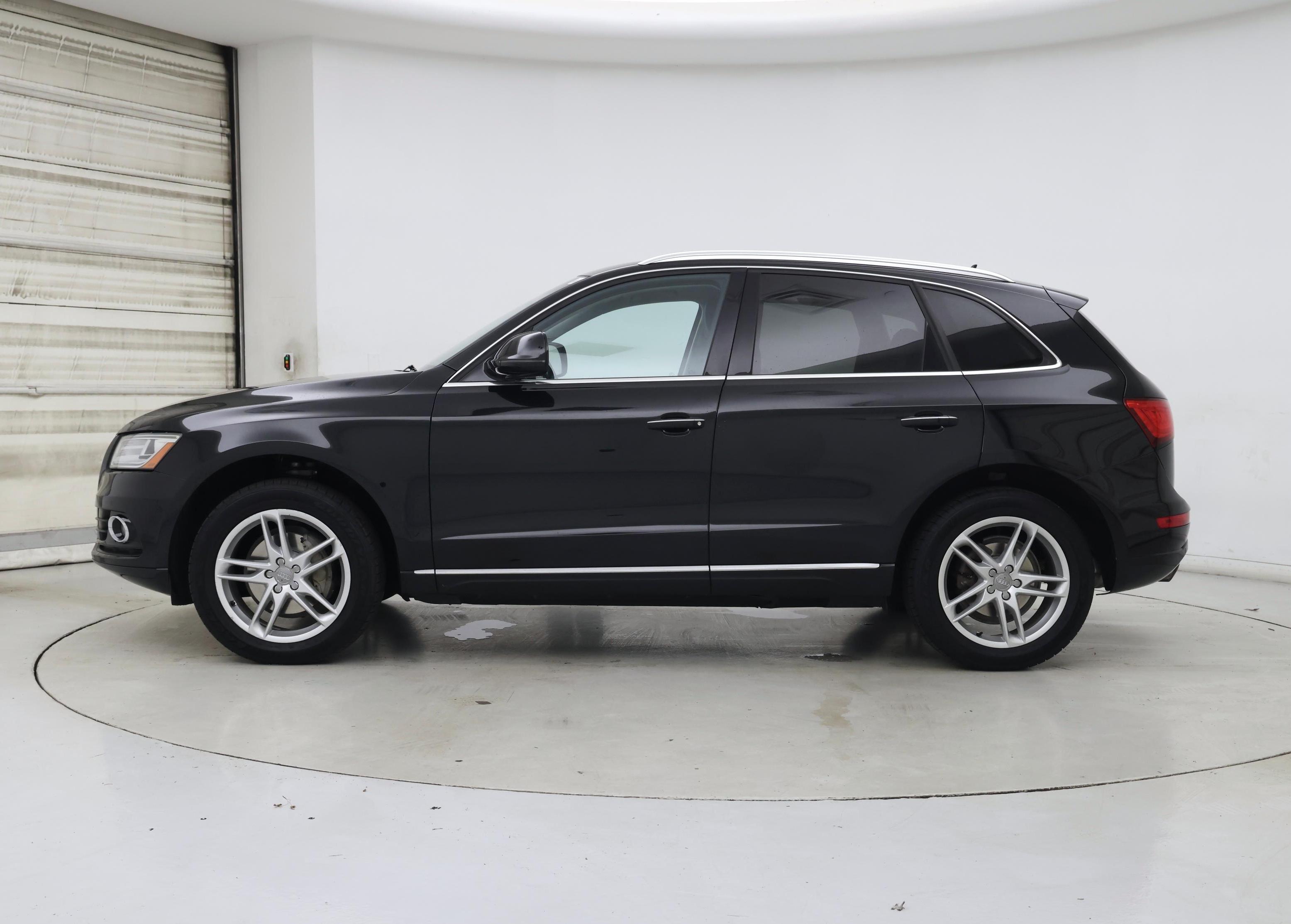 Thumbnail: 2016 Audi Q5 - 3