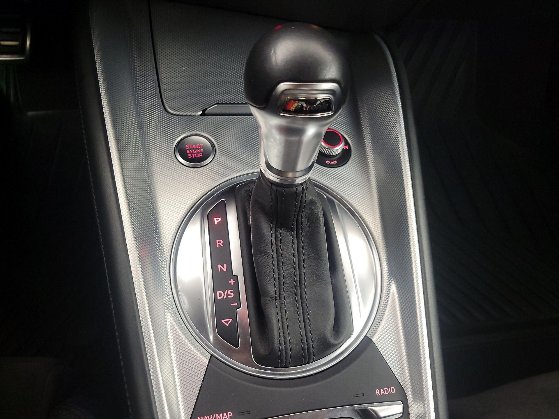 Thumbnail: 2016 Audi TT - 18
