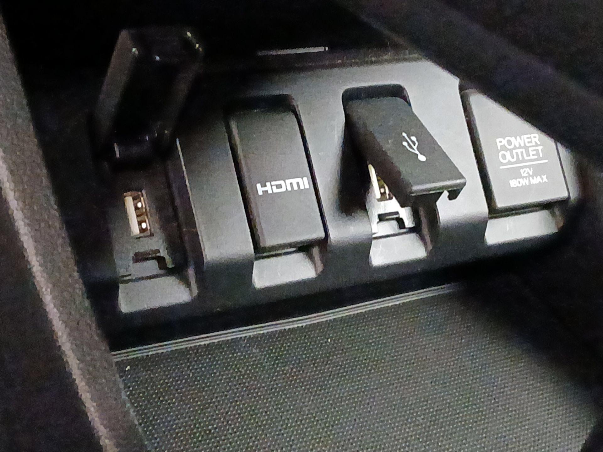 Thumbnail: 2016 Honda HR-V - 18