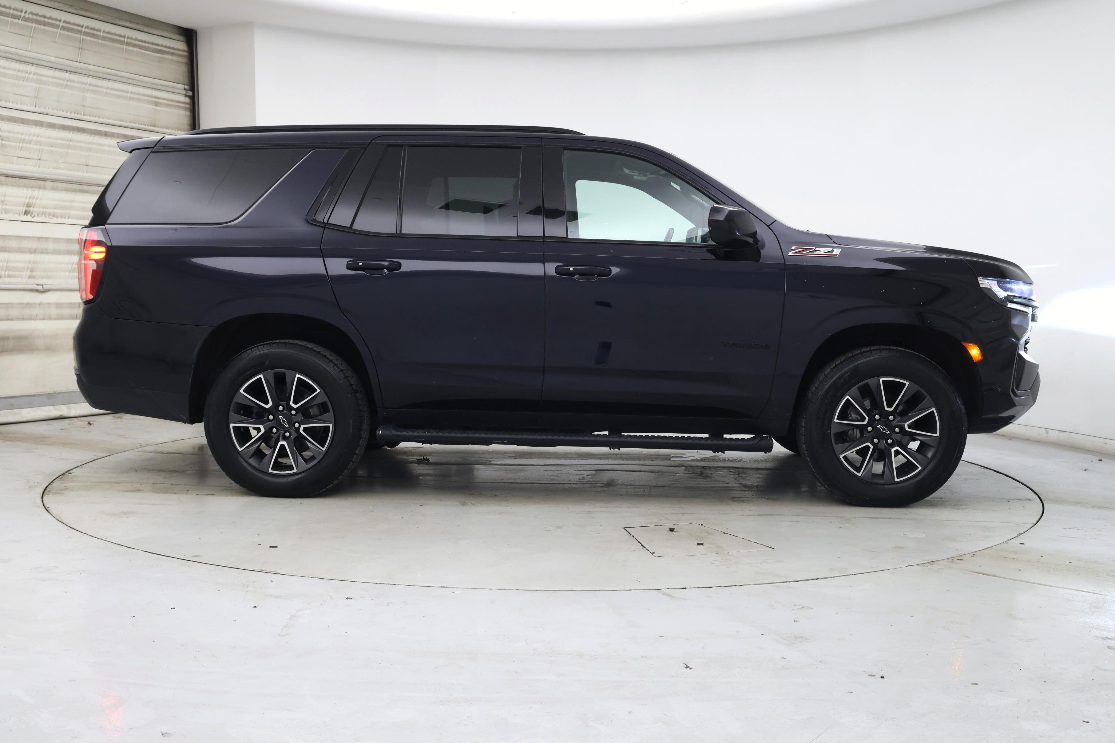 Thumbnail: 2021 Chevrolet Tahoe - 7