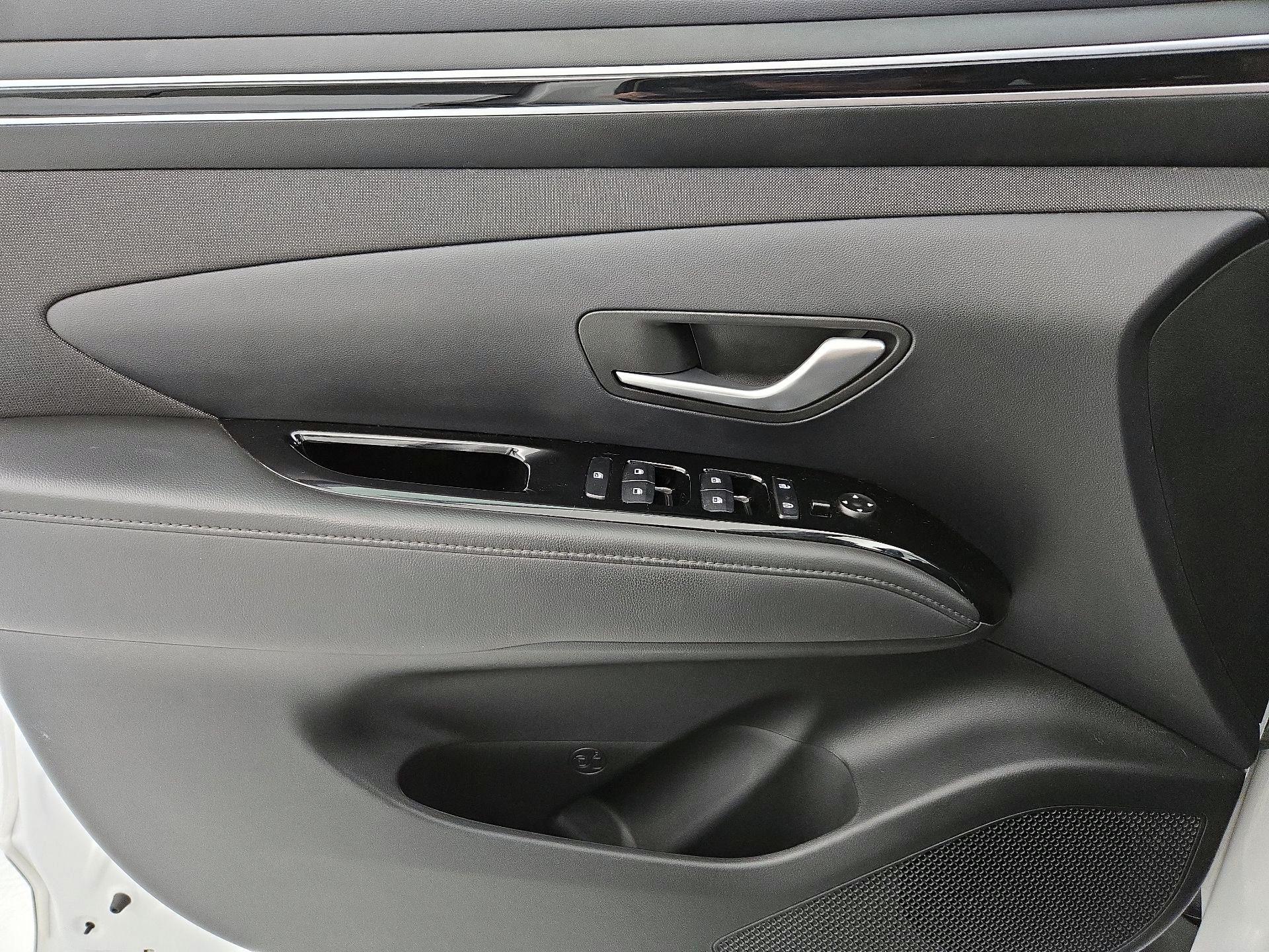 Thumbnail: 2023 Hyundai Tucson - 12