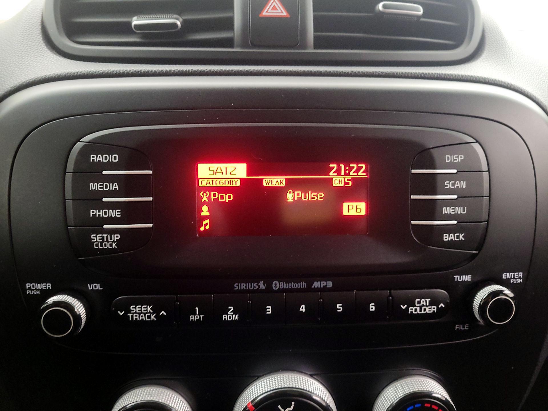 Thumbnail: 2014 Kia Soul - 14