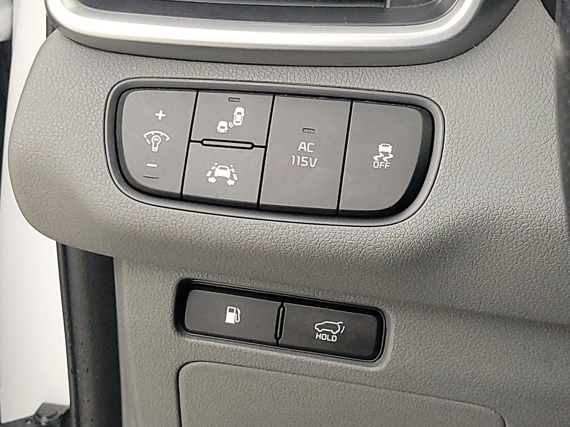 Thumbnail: 2019 Kia Sorento - 13